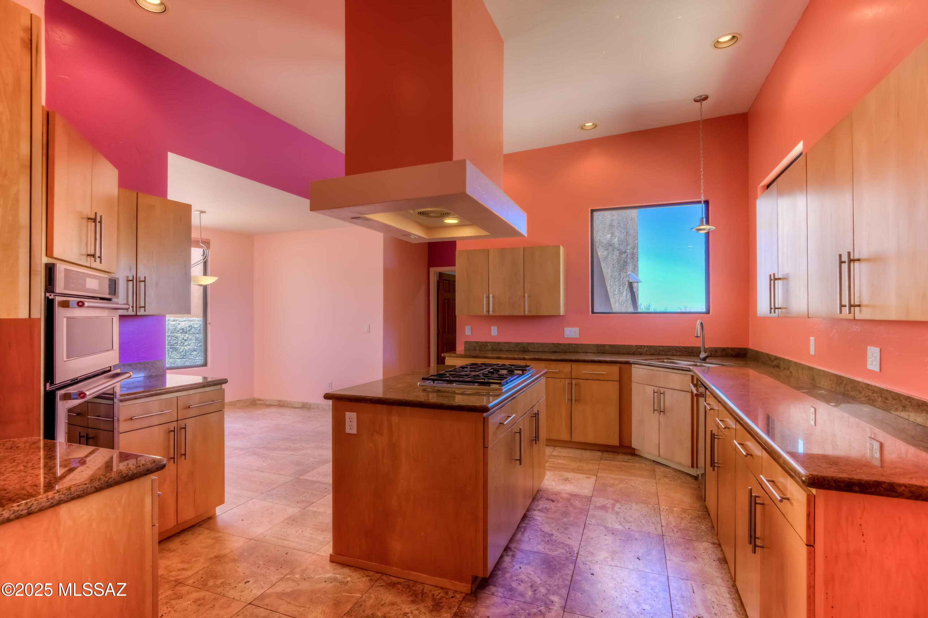Coyote Creek (1-395) - Residential