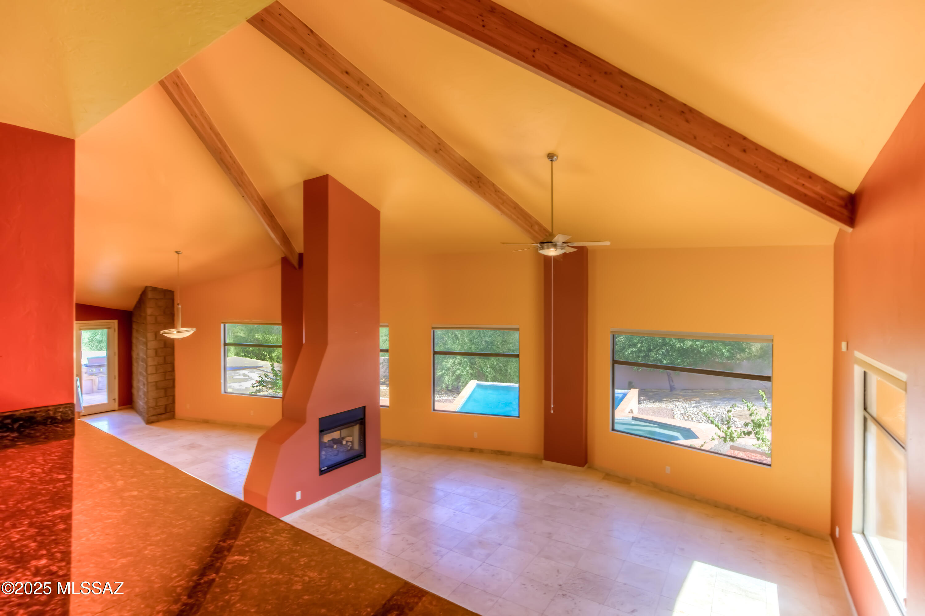 Coyote Creek (1-395) - Residential
