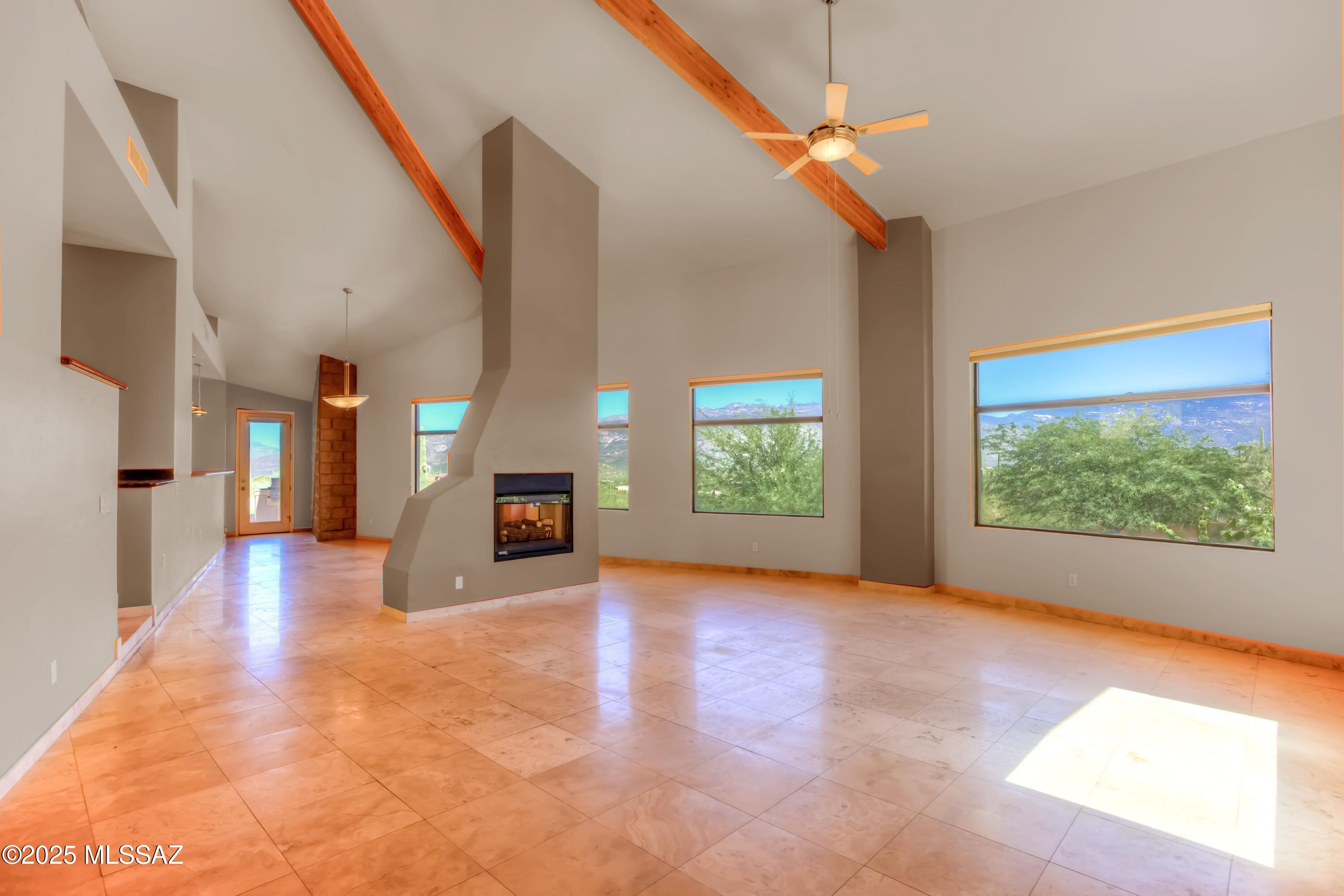 Coyote Creek (1-395) - Residential
