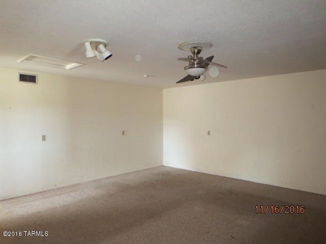 J Six Ranchettes 2 - Residential