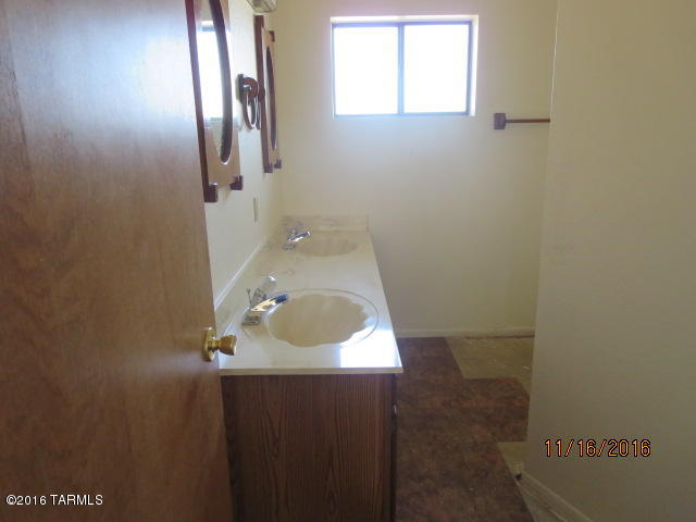 J Six Ranchettes 2 - Residential