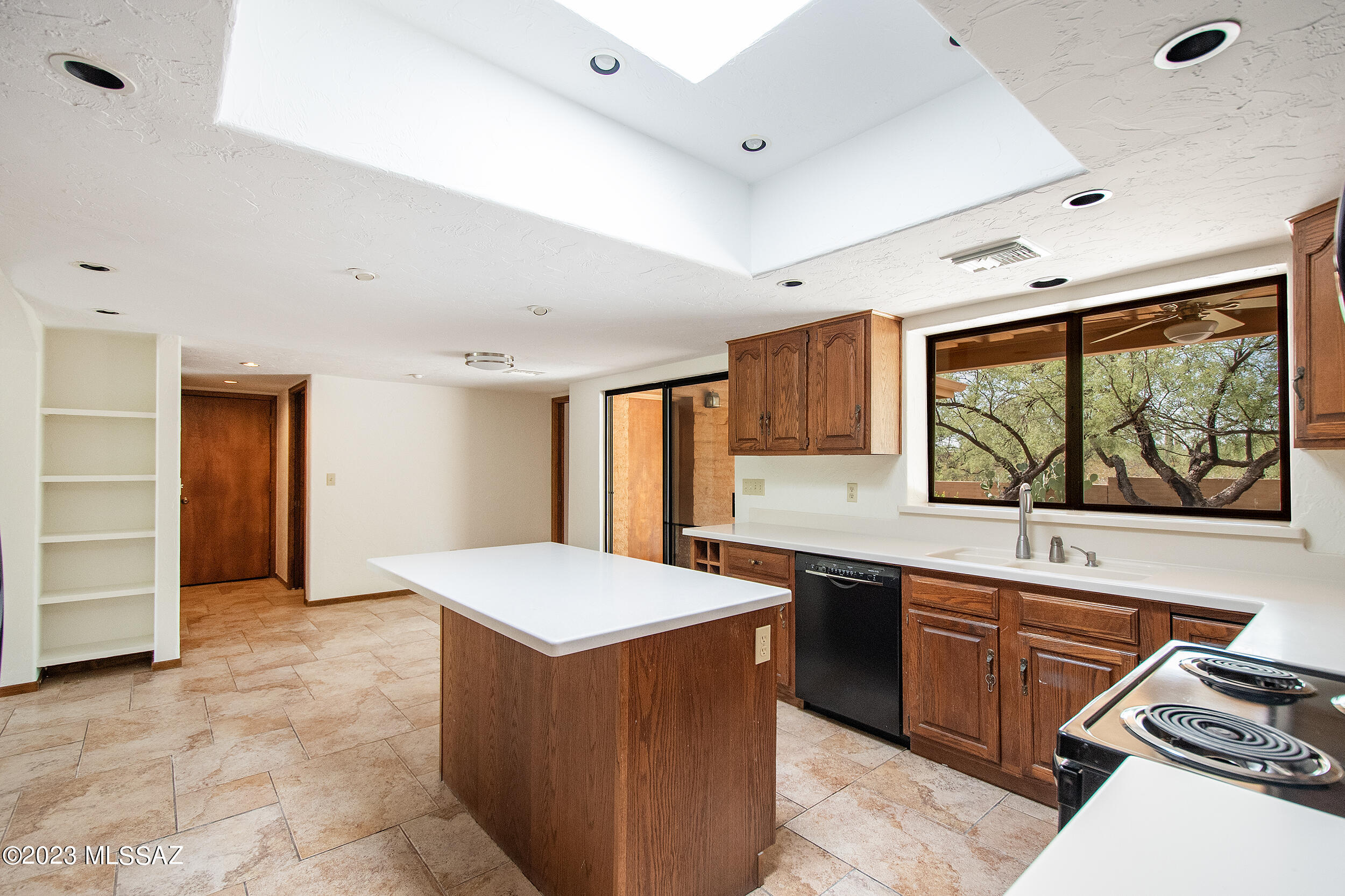 Sabino Town And Country Estates (1-77) - Residential
