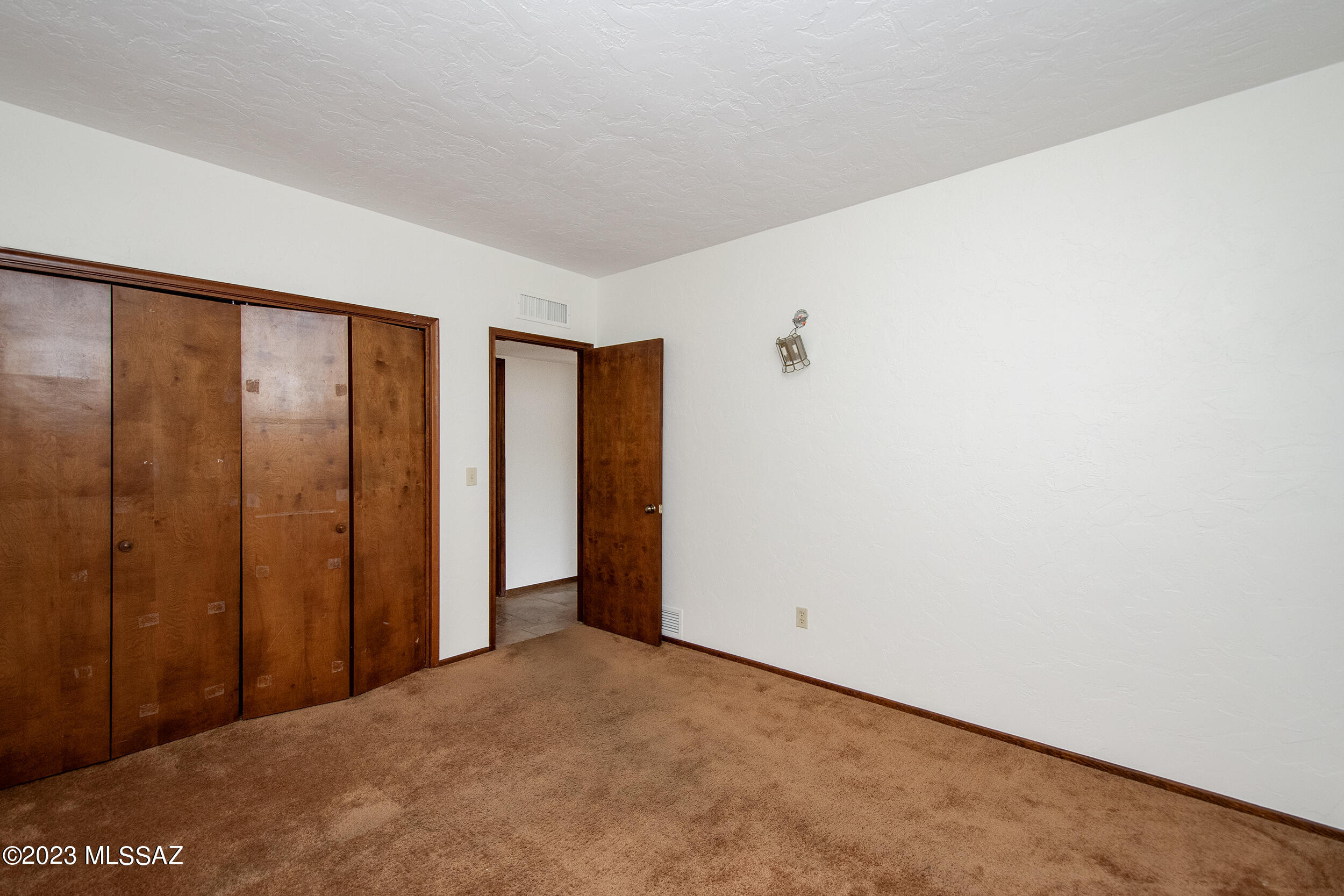 Sabino Town And Country Estates (1-77) - Residential