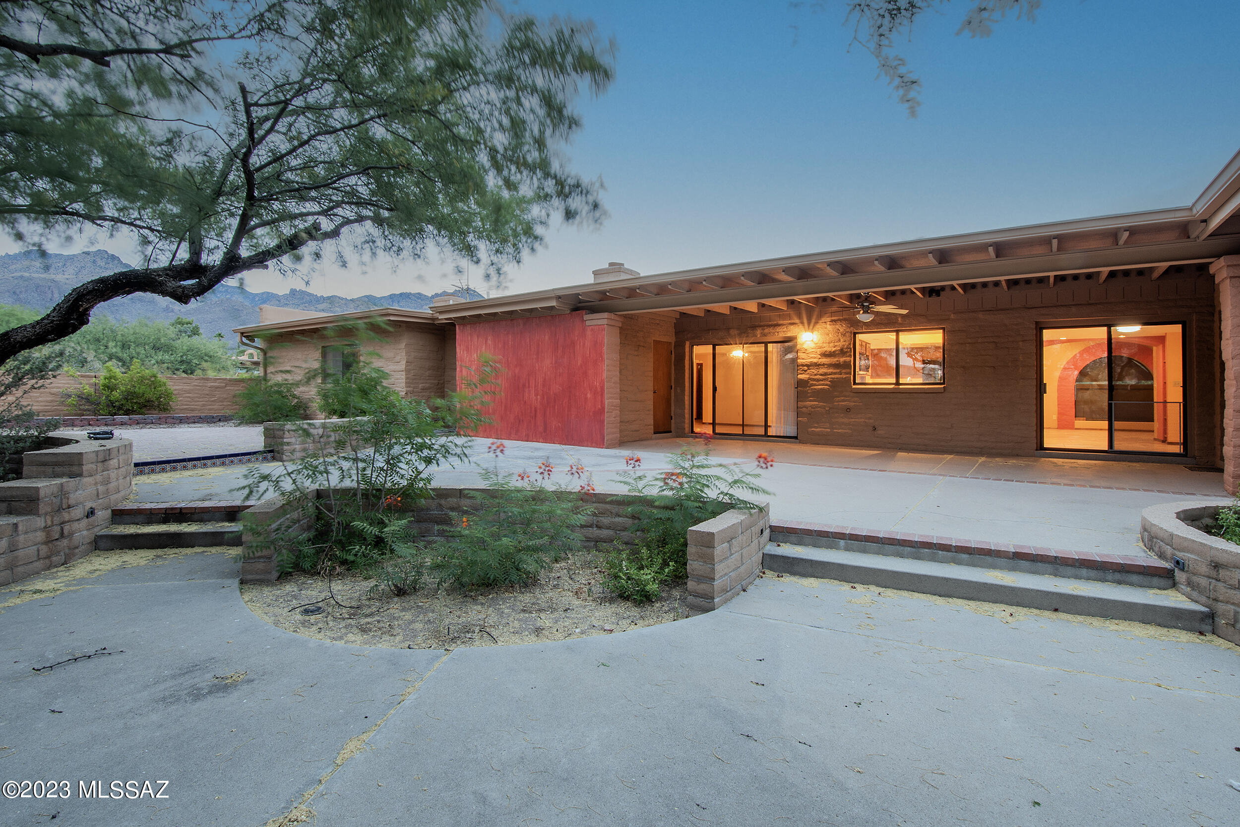 Sabino Town And Country Estates (1-77) - Residential