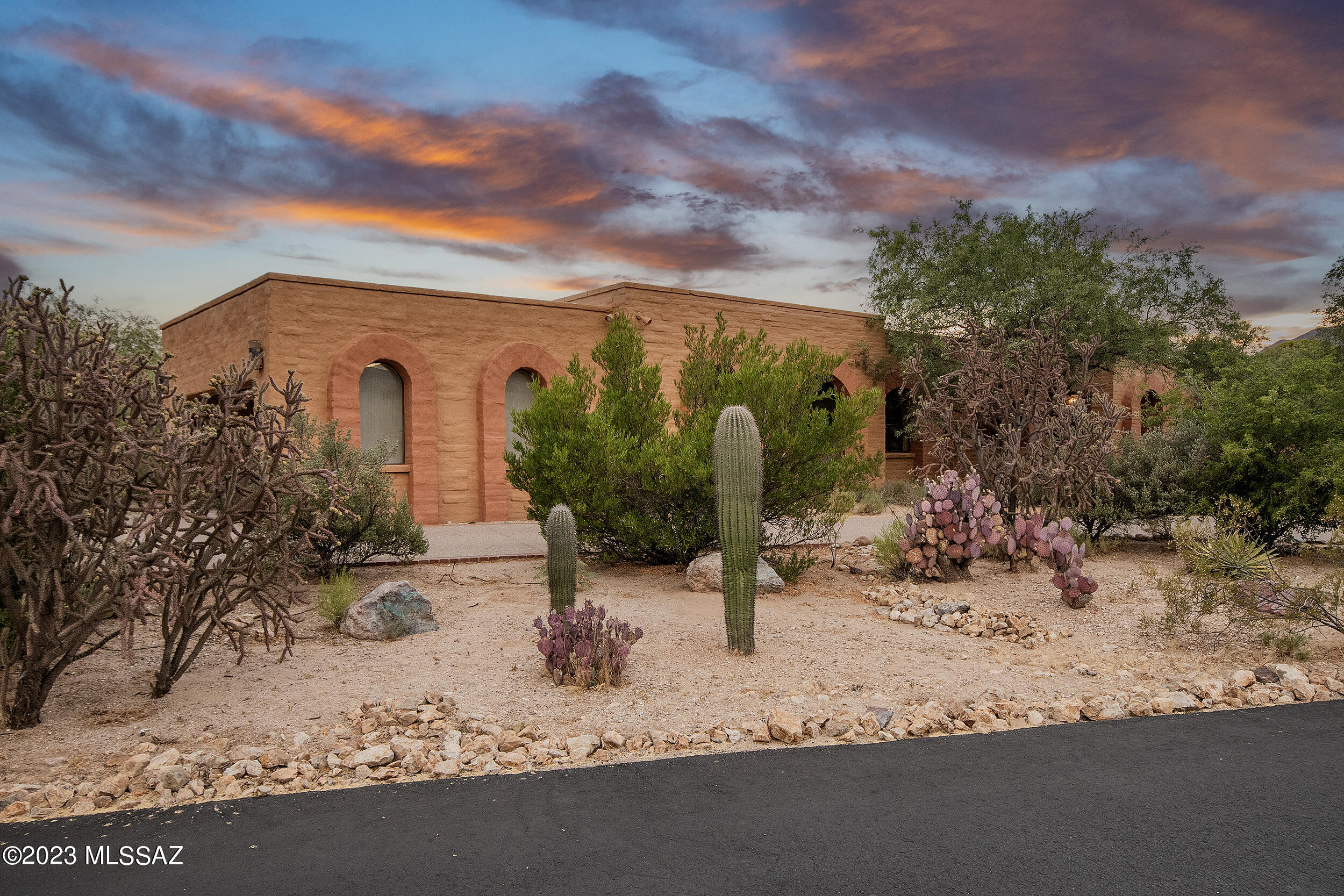 Sabino Town And Country Estates (1-77) - Residential