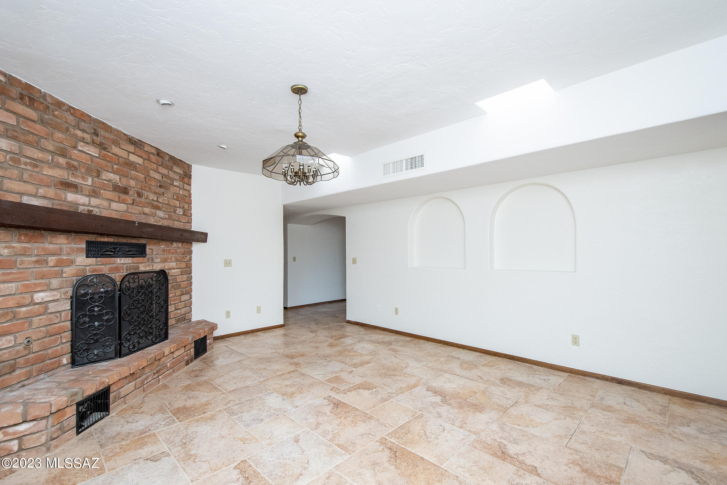 Sabino Town And Country Estates (1-77) - Residential