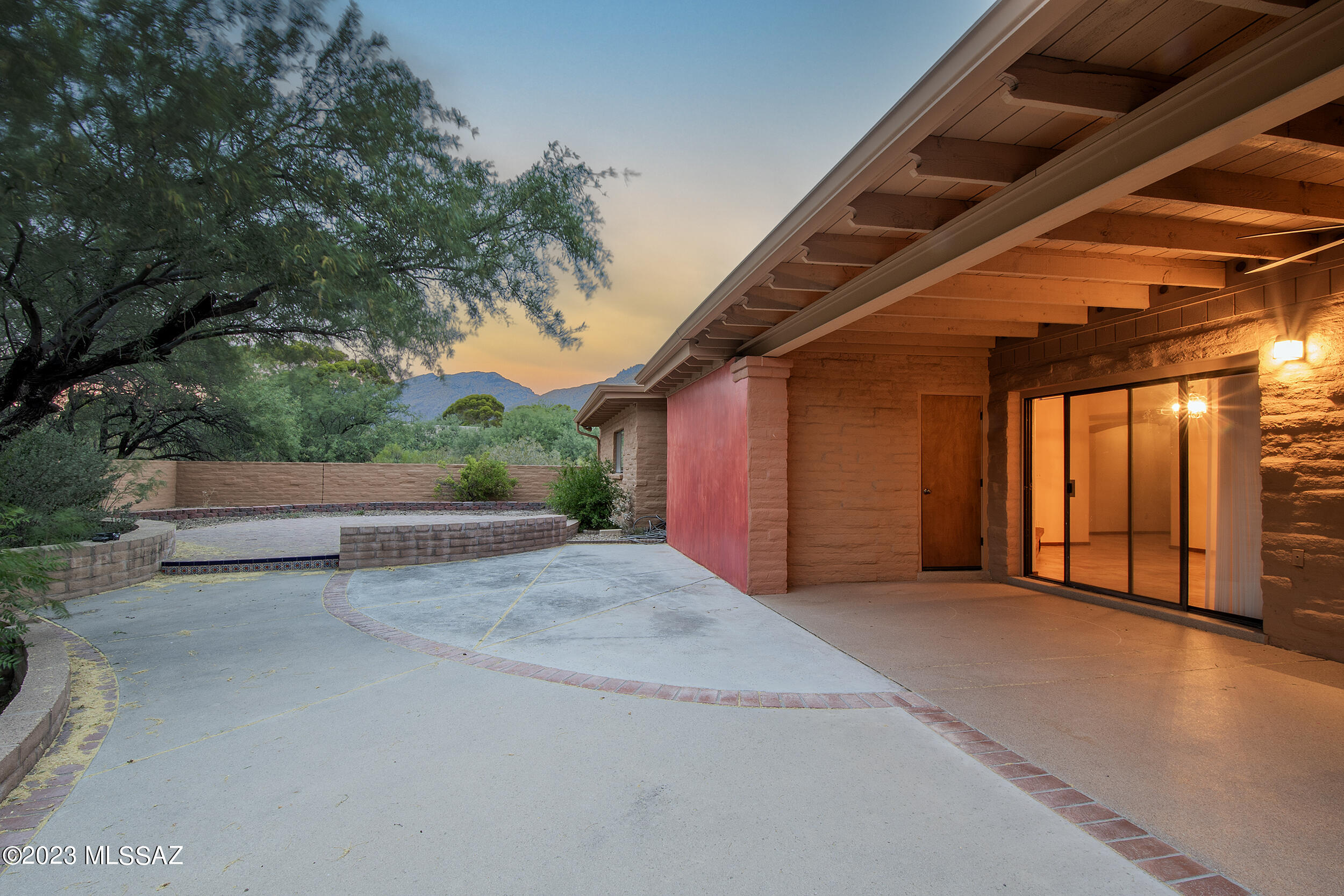 Sabino Town And Country Estates (1-77) - Residential