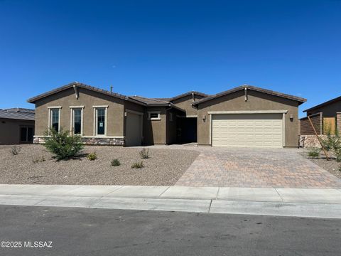 Photo of 13975 N Crooked Creek Drive, Marana, AZ 85658 (MLS # 22521116)