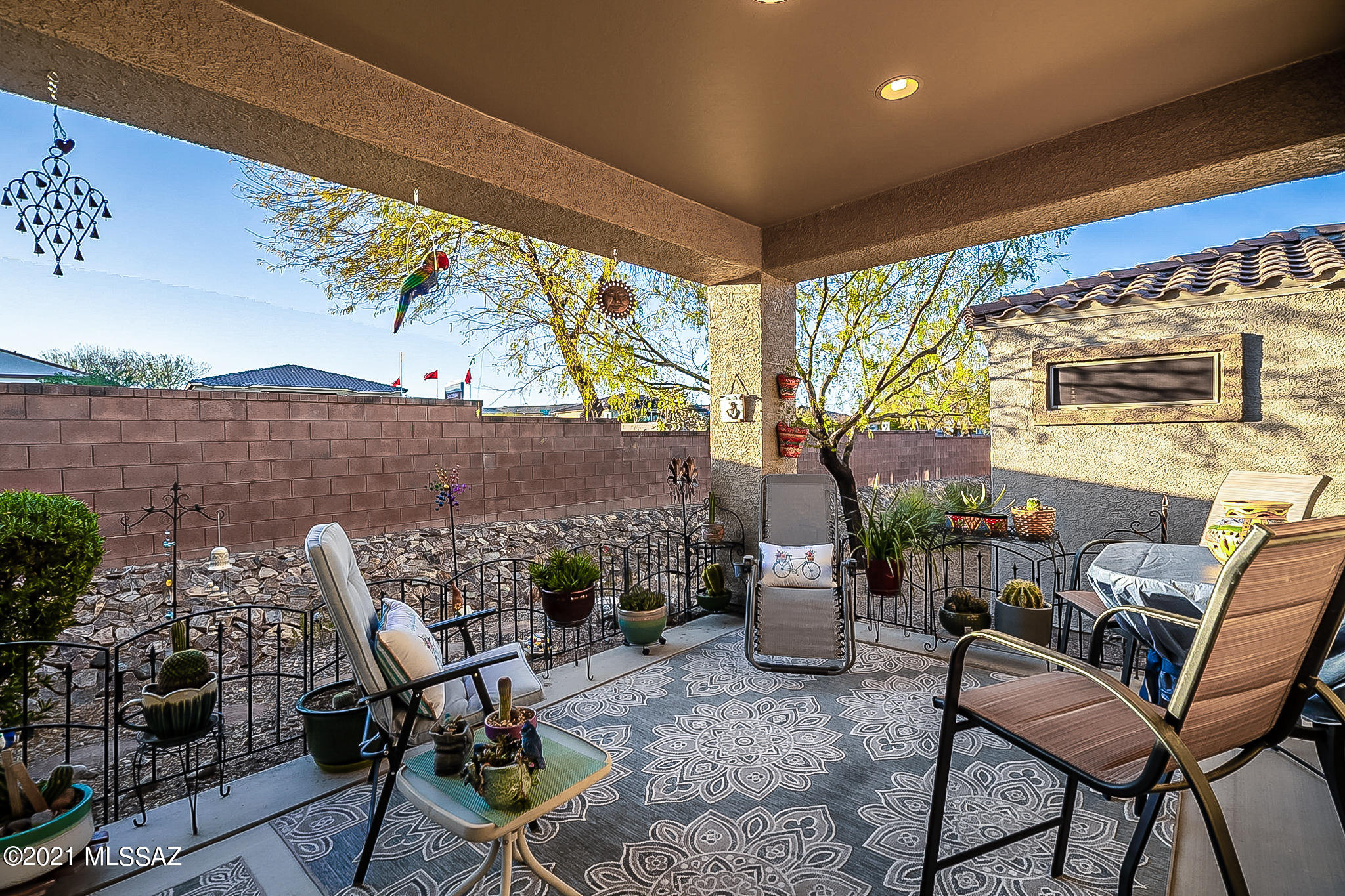 Las Campanas Village (1-111) - Residential