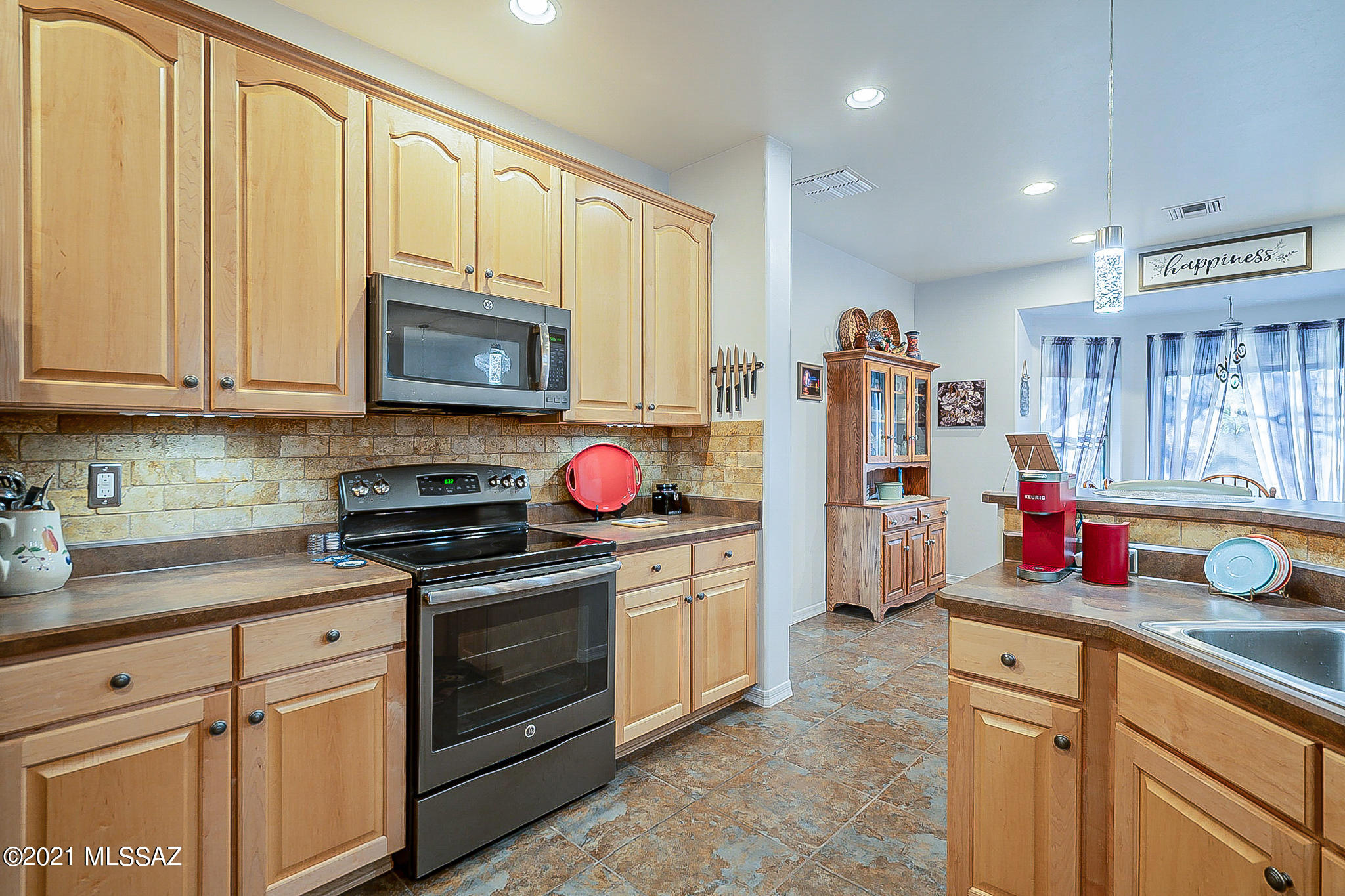 Las Campanas Village (1-111) - Residential