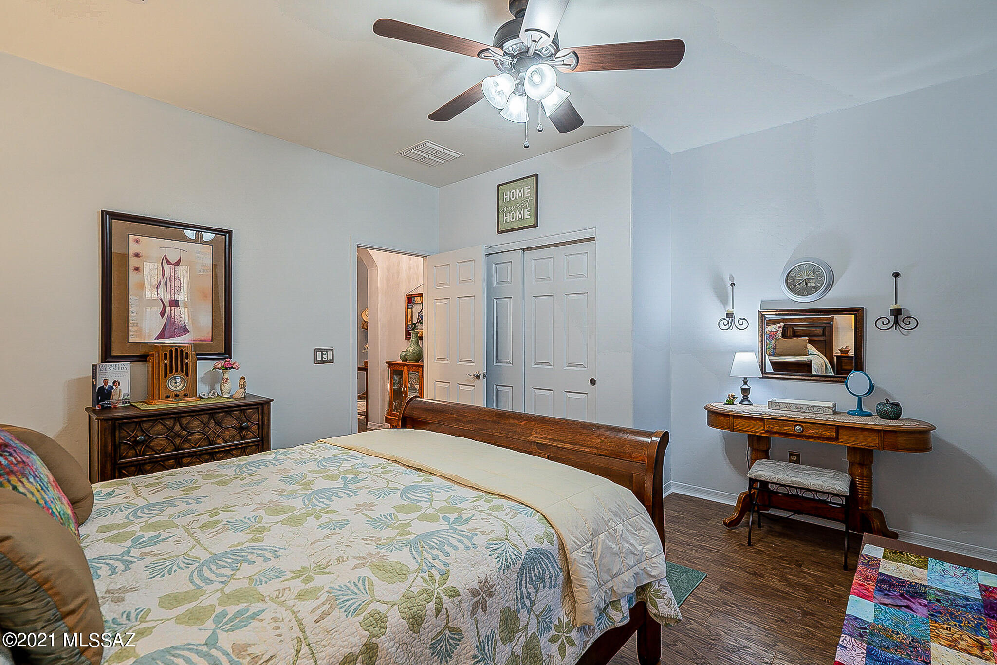 Las Campanas Village (1-111) - Residential