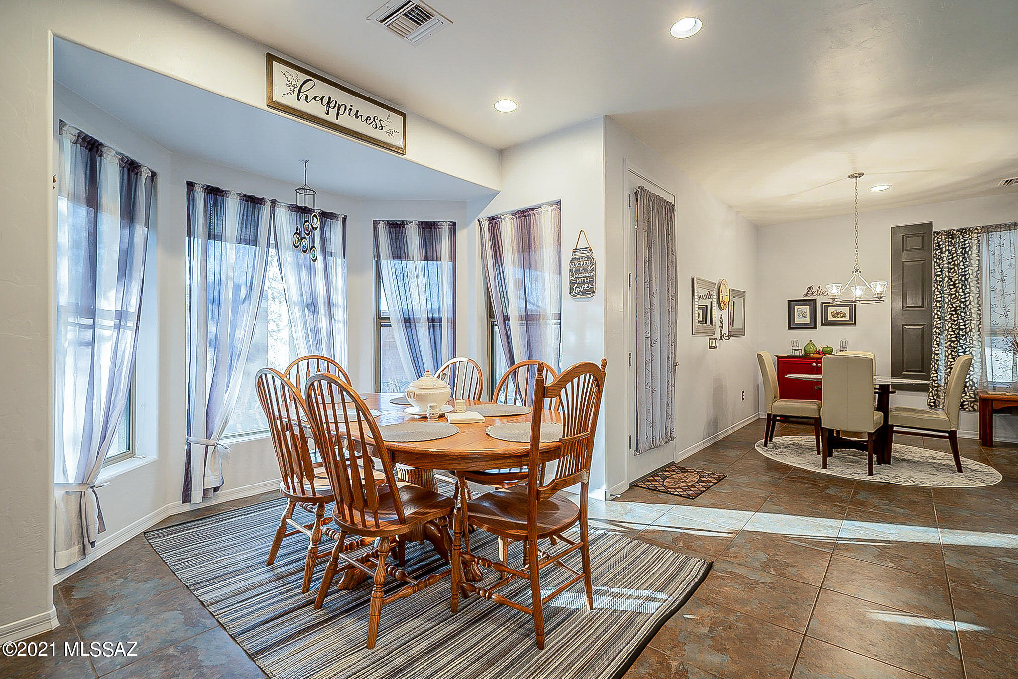 Las Campanas Village (1-111) - Residential