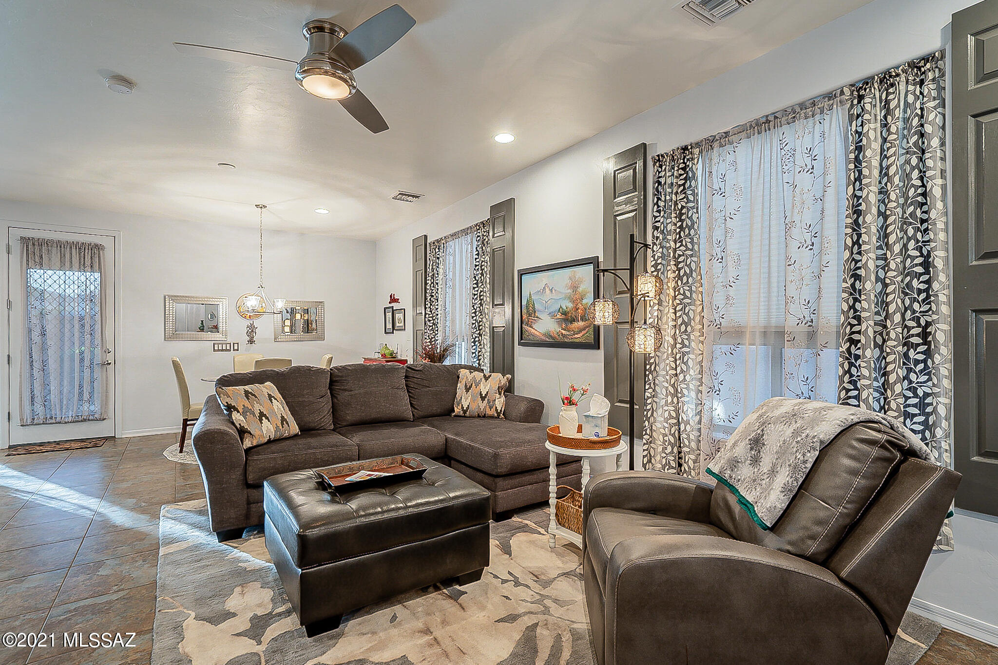 Las Campanas Village (1-111) - Residential