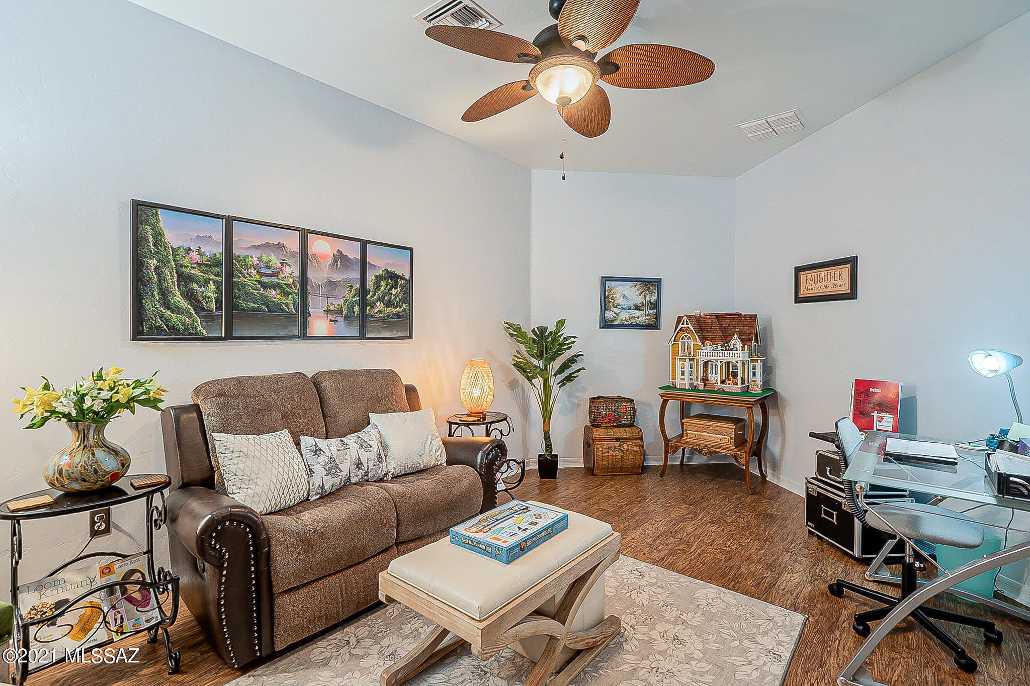 Las Campanas Village (1-111) - Residential
