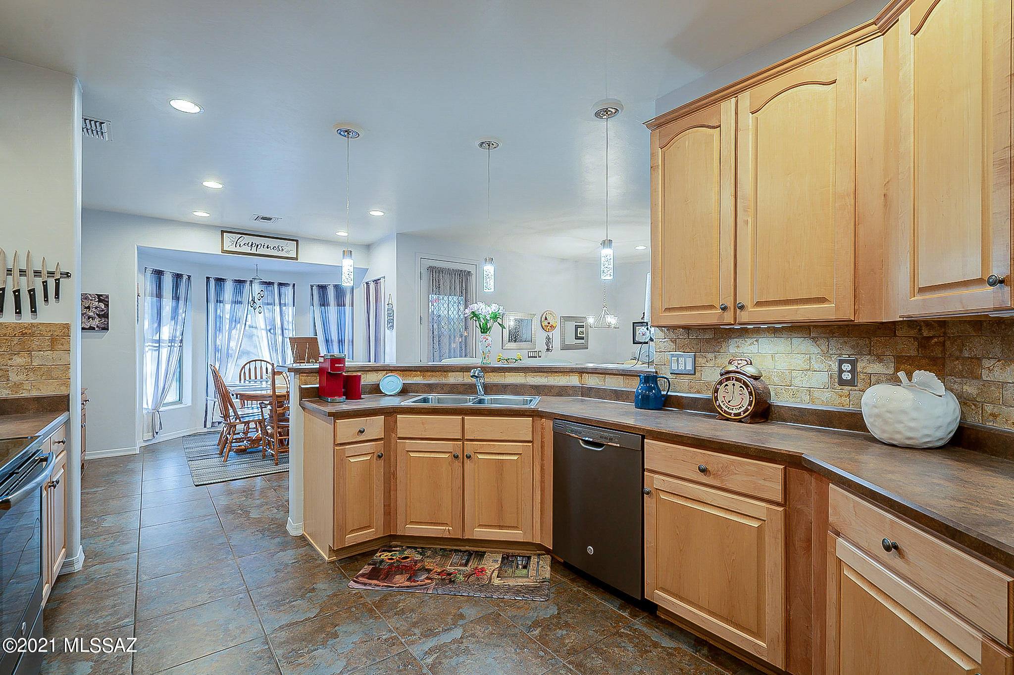 Las Campanas Village (1-111) - Residential