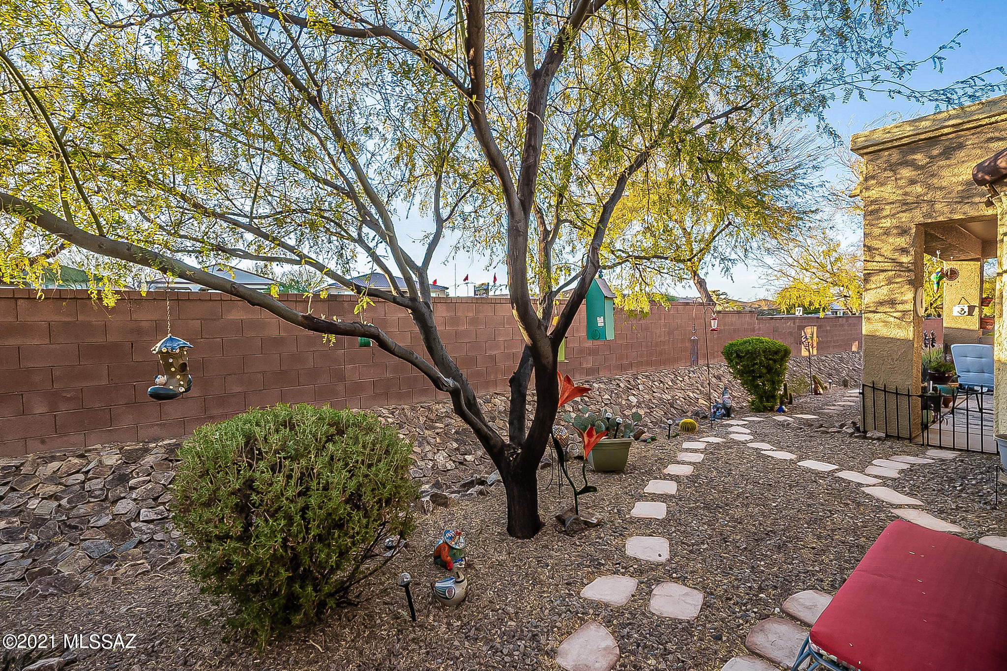 Las Campanas Village (1-111) - Residential