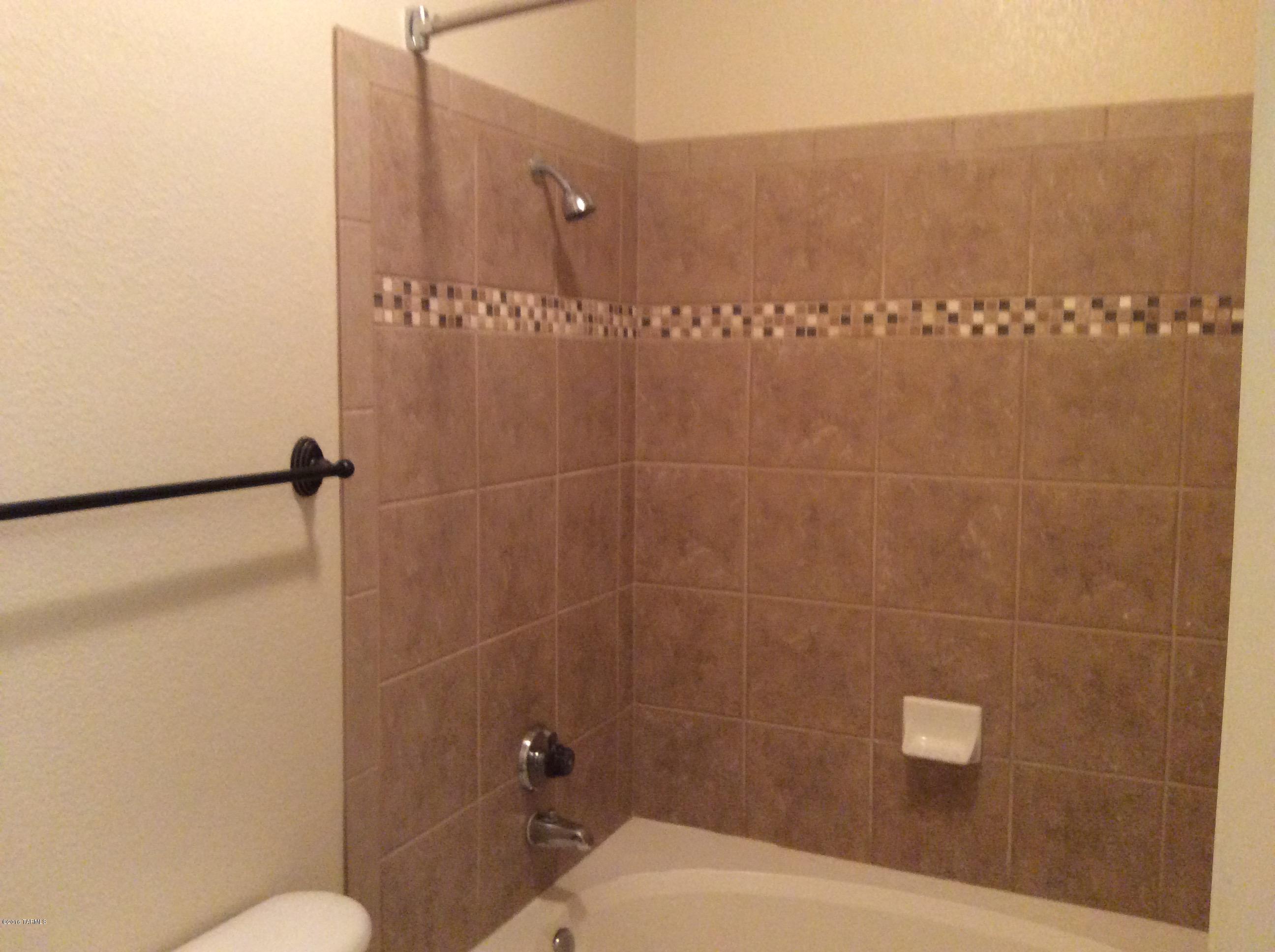 Pinnacle Canyon Condominium - Residential Lease