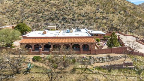 A home in Rio Rico