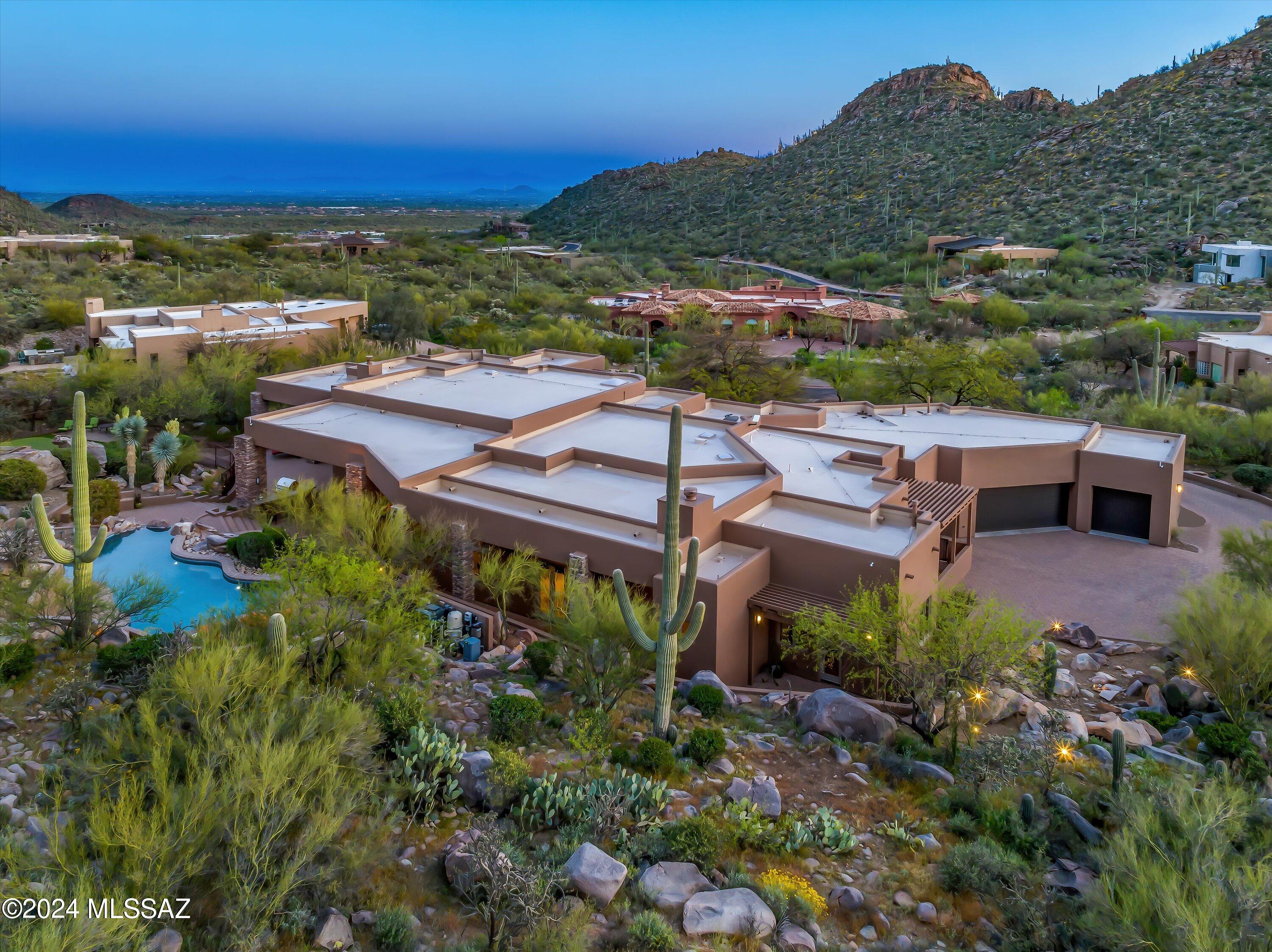 Canyon Pass At Dove Mountain - Residential