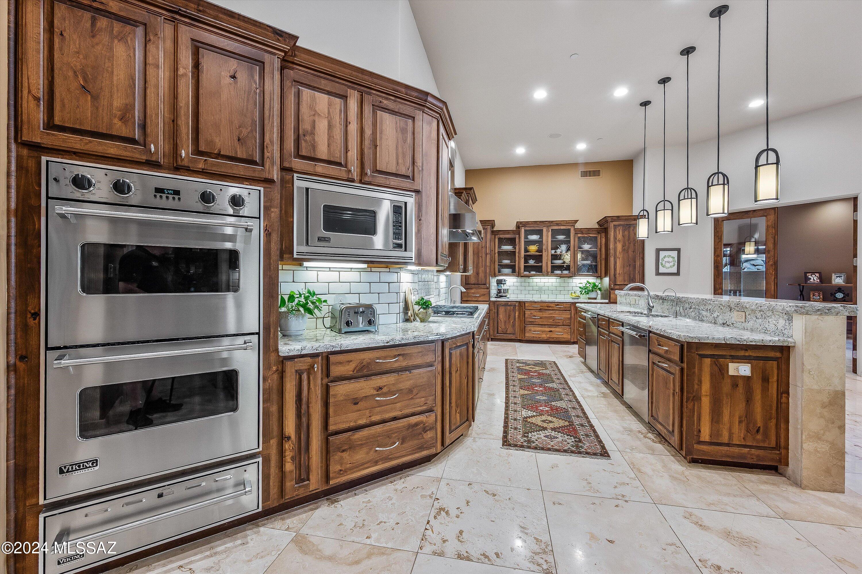 Canyon Pass At Dove Mountain - Residential