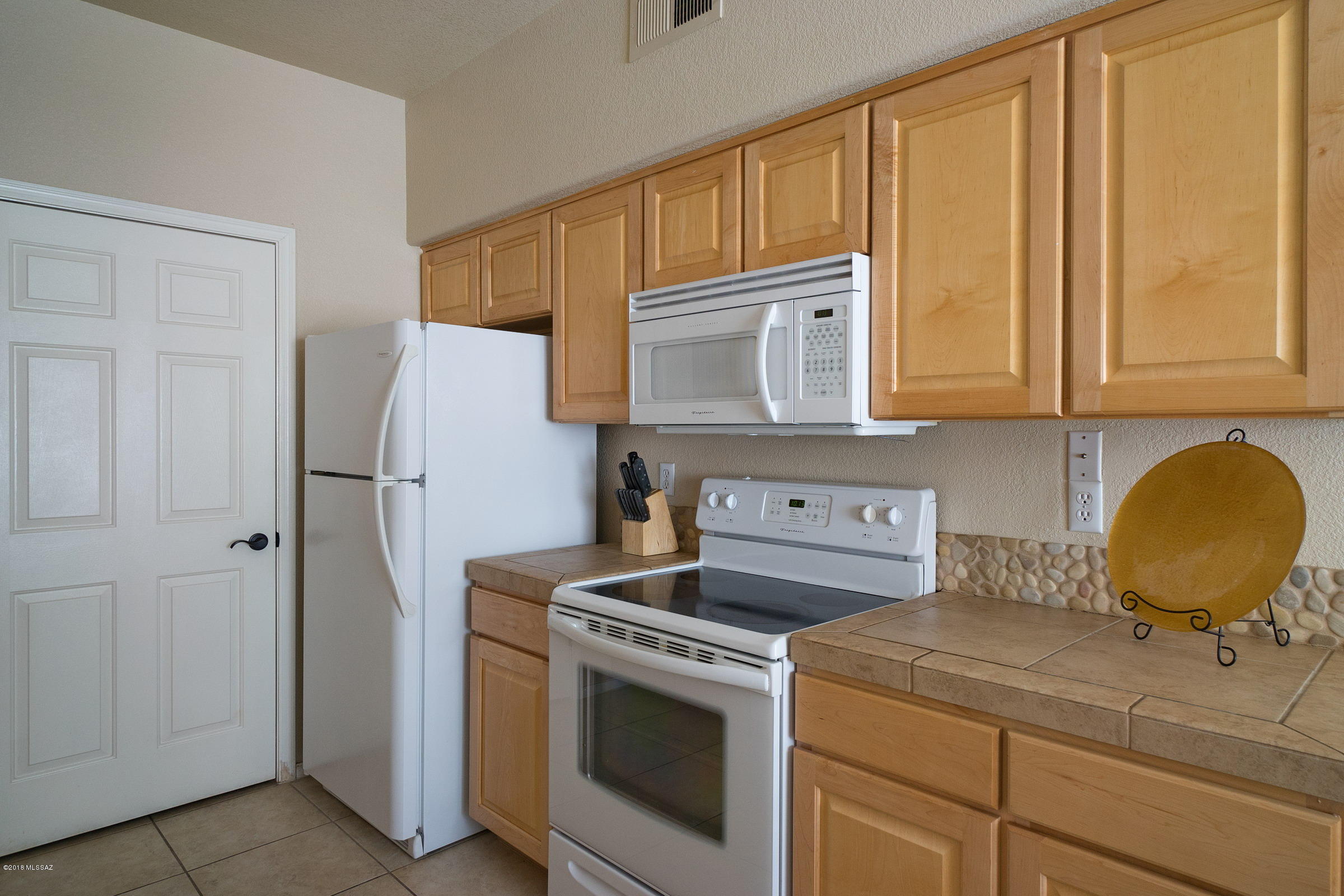 Pinnacle Canyon Condominium - Residential Lease