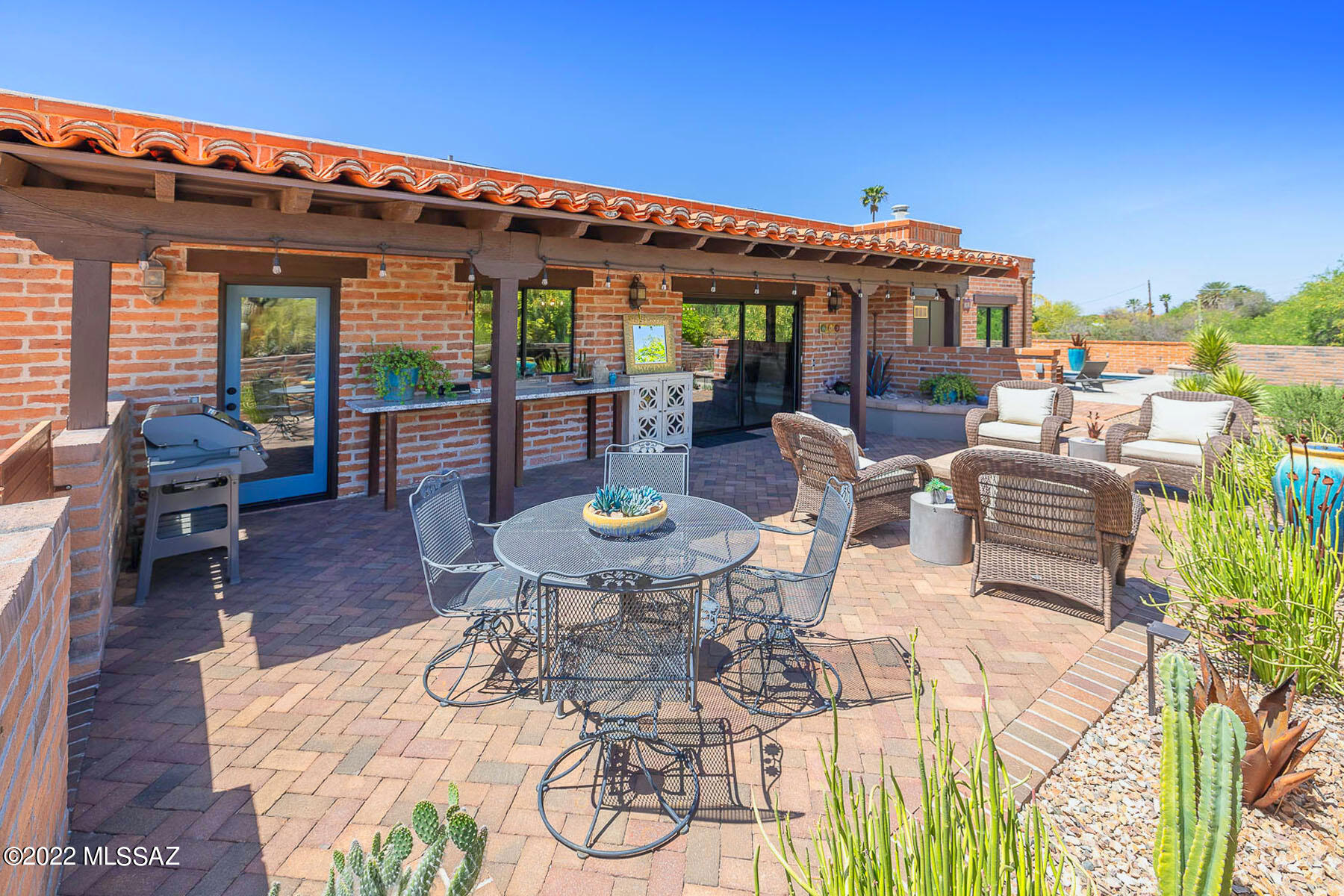 Casas Adobes Estates NO. 3-A - Residential