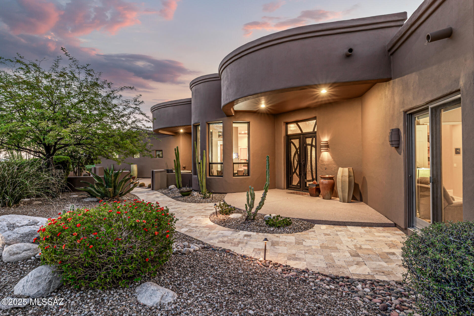 Sabino Mountain (1-290) - Residential