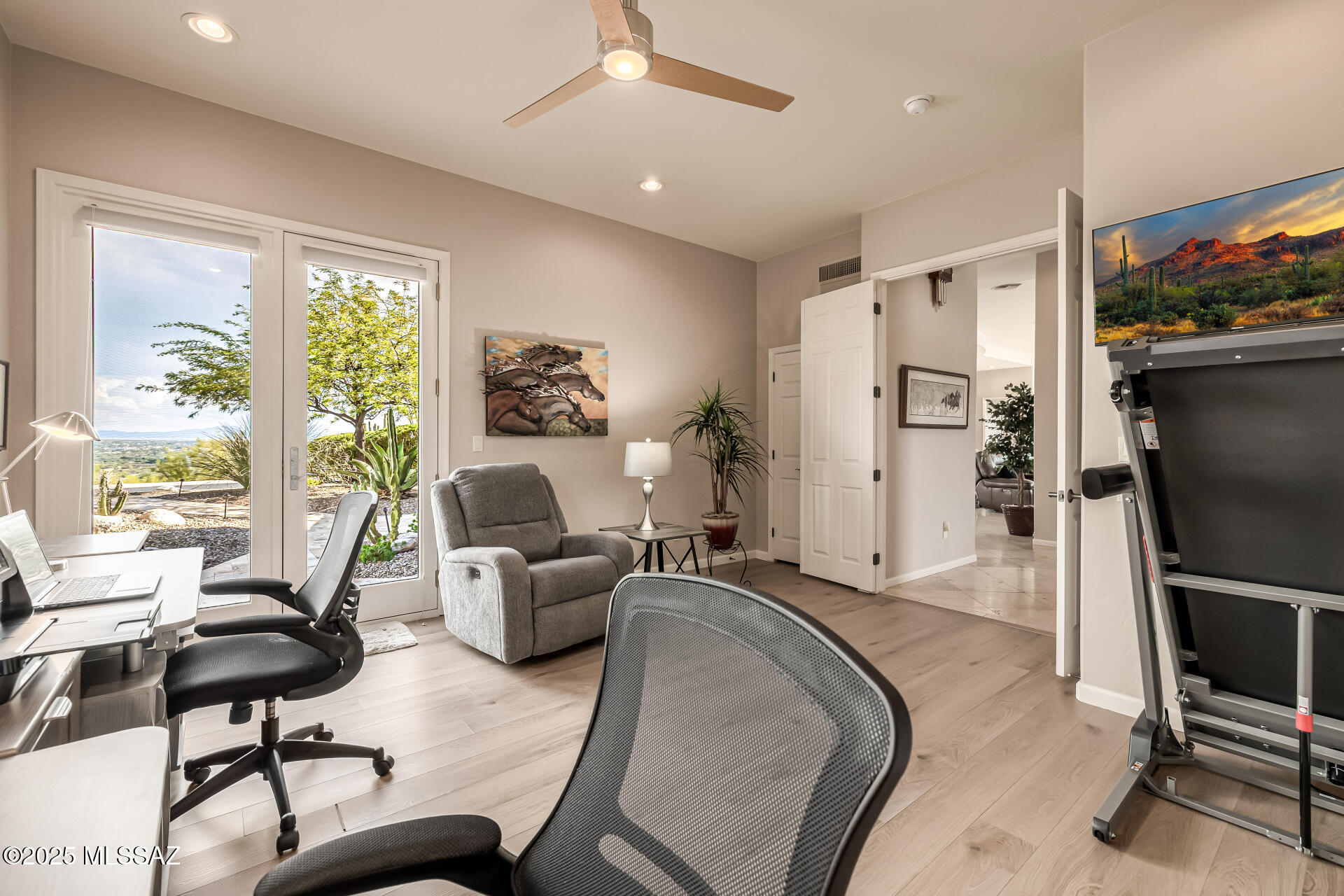 Sabino Mountain (1-290) - Residential