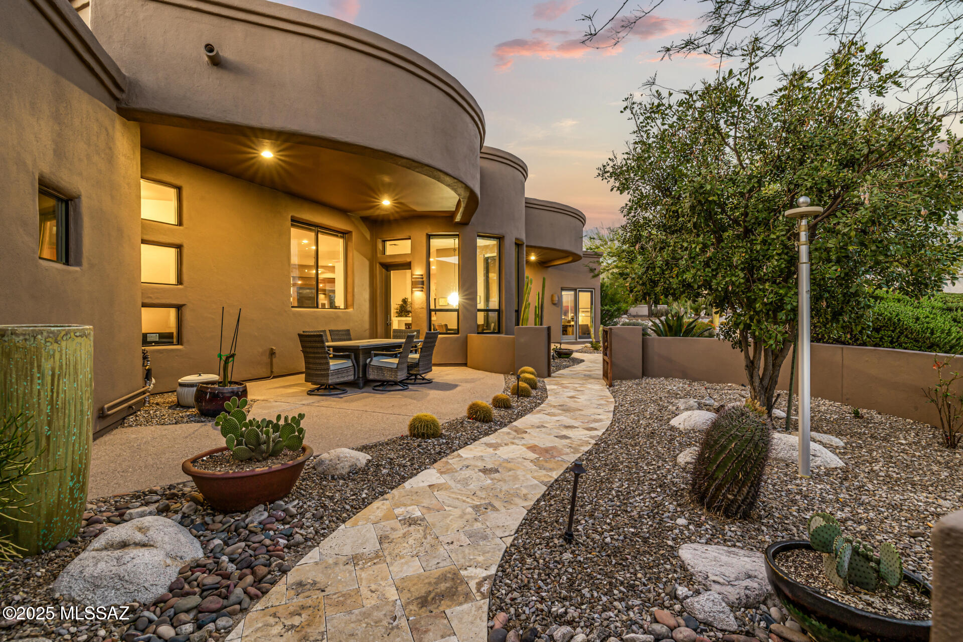 Sabino Mountain (1-290) - Residential
