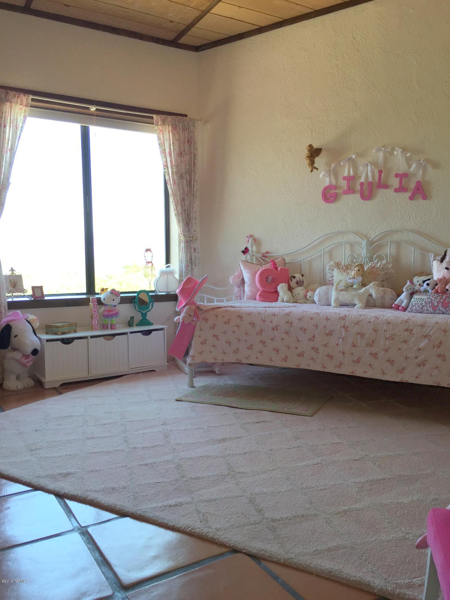 Rio Rico Ranchettes 10 - Residential