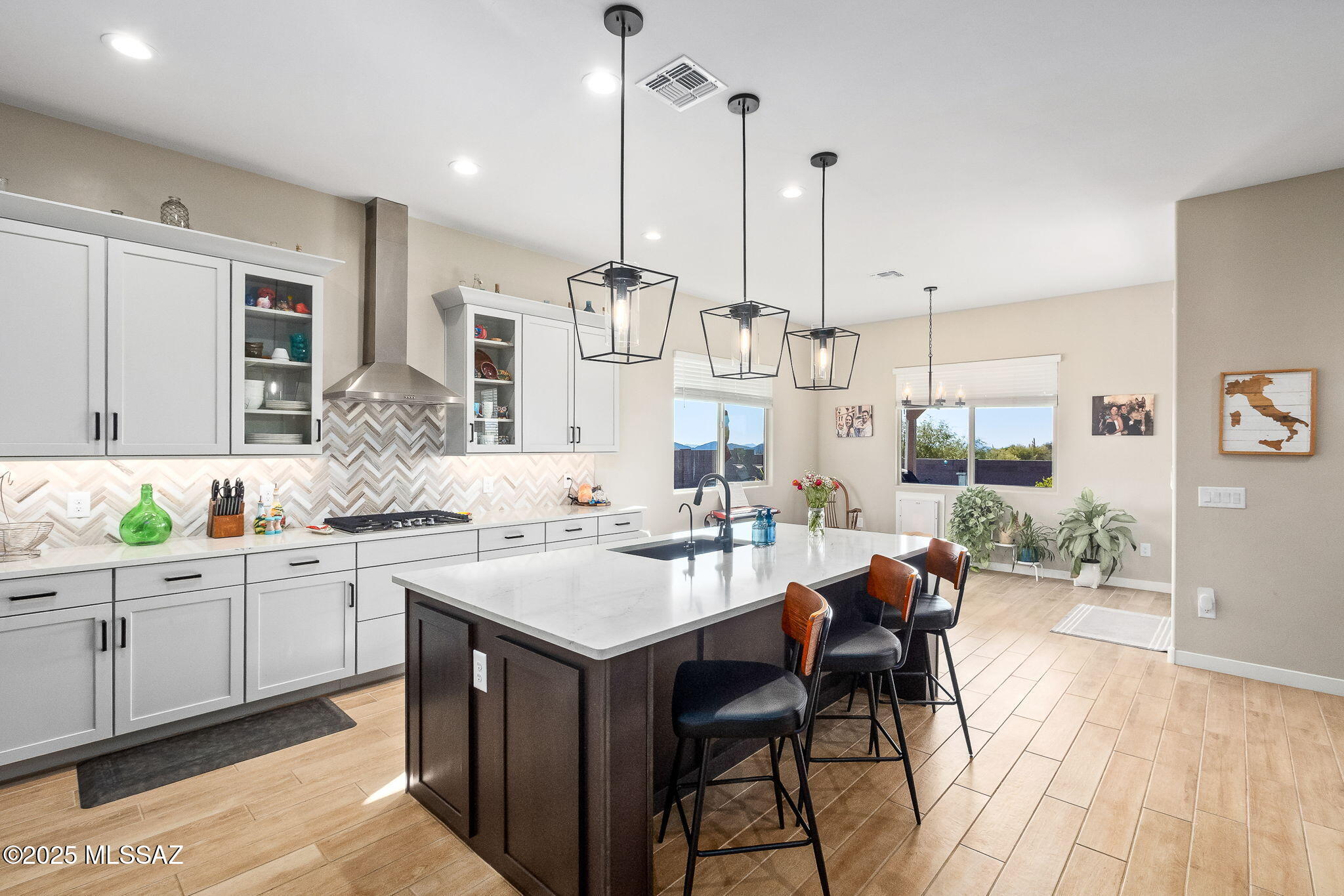 Twin Peaks and Lambert Lane - Residential