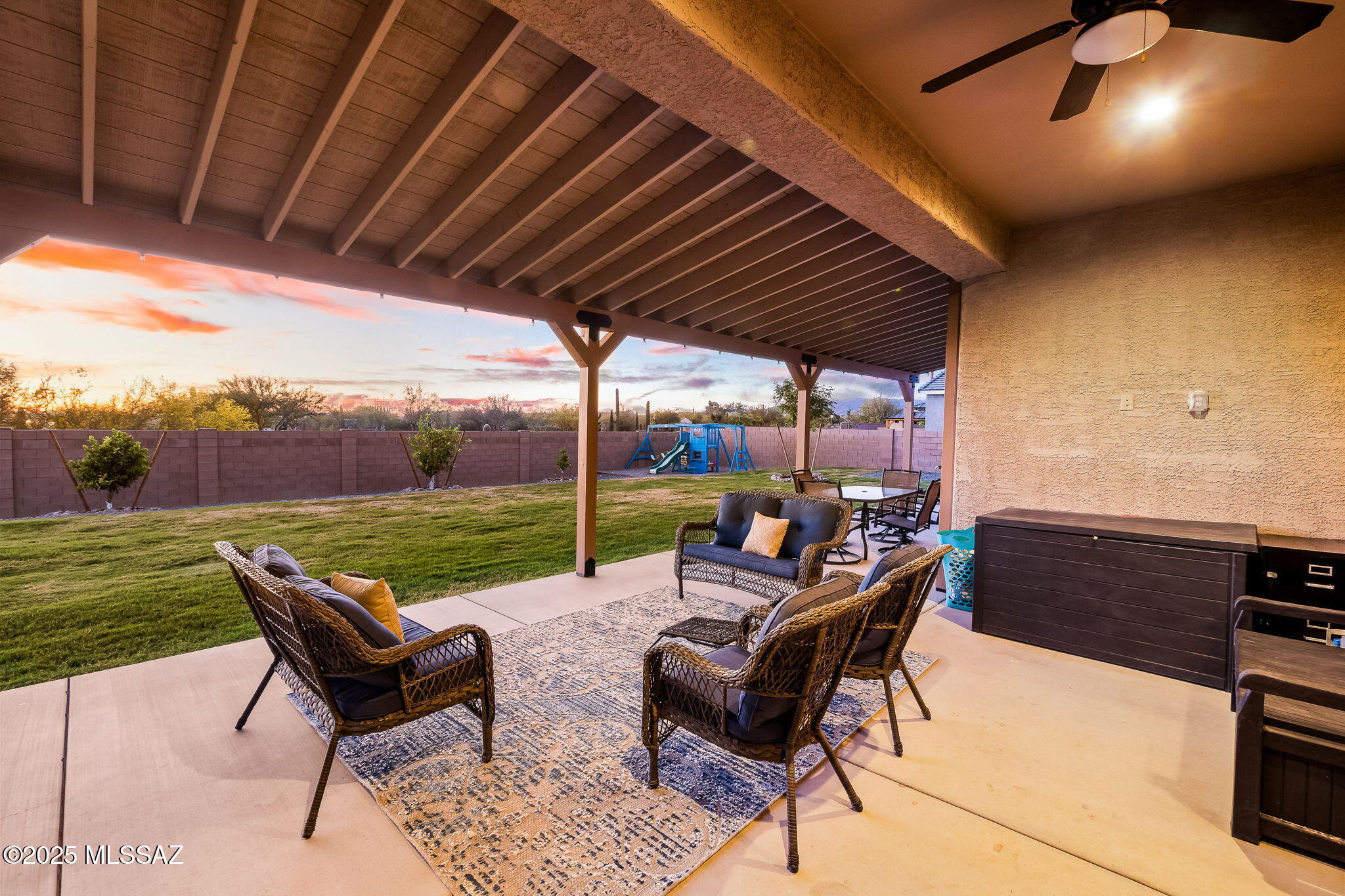Twin Peaks and Lambert Lane - Residential
