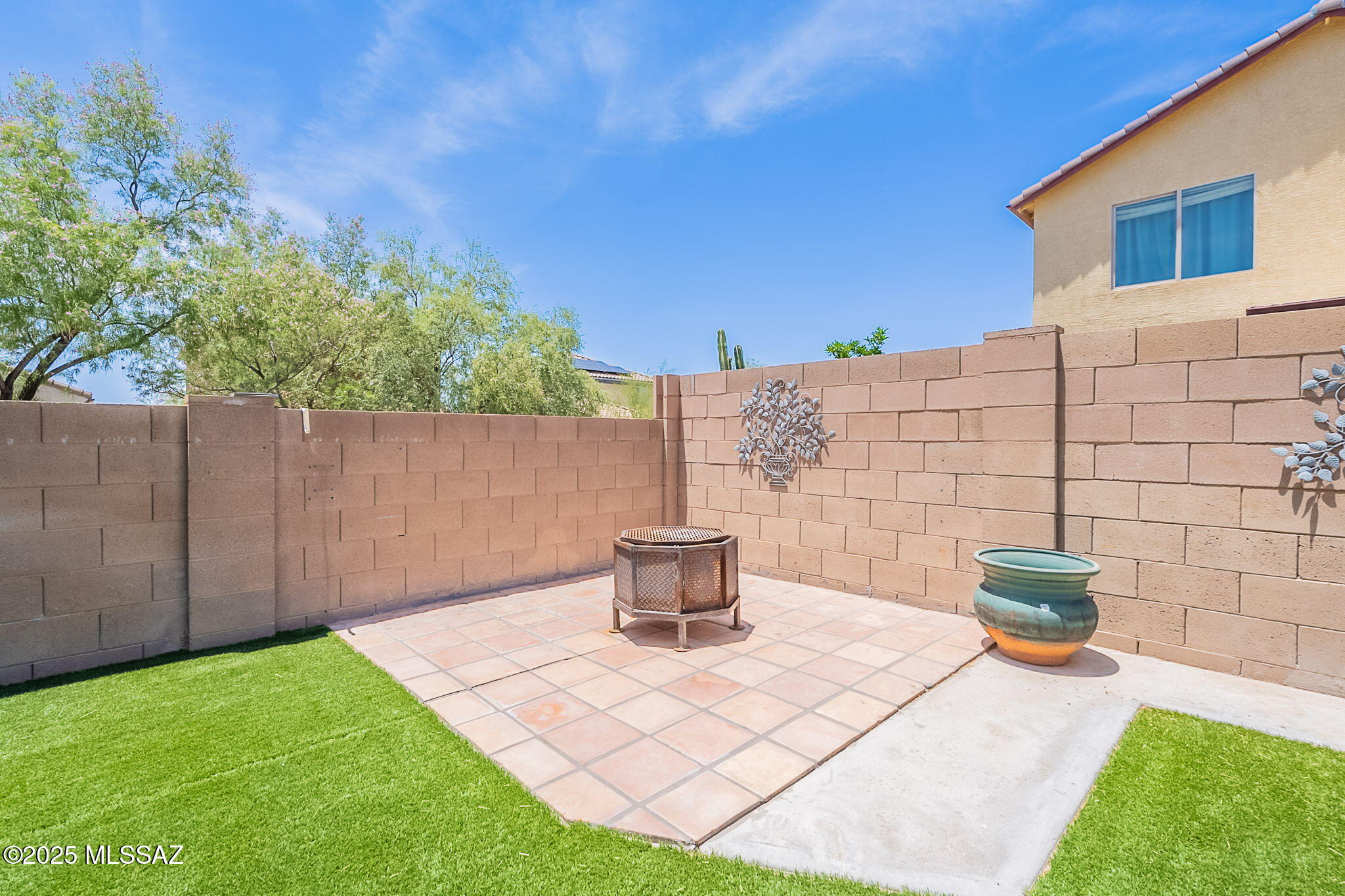 Sierra Morado Unit 2 West - Residential