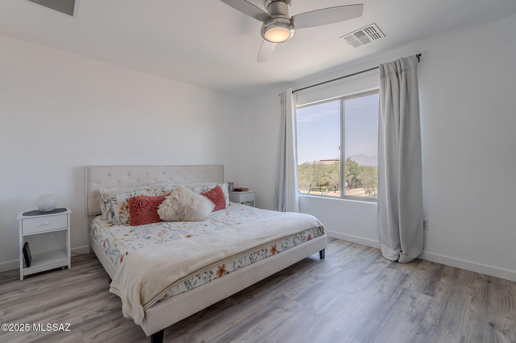 Sierra Morado Unit 2 West - Residential