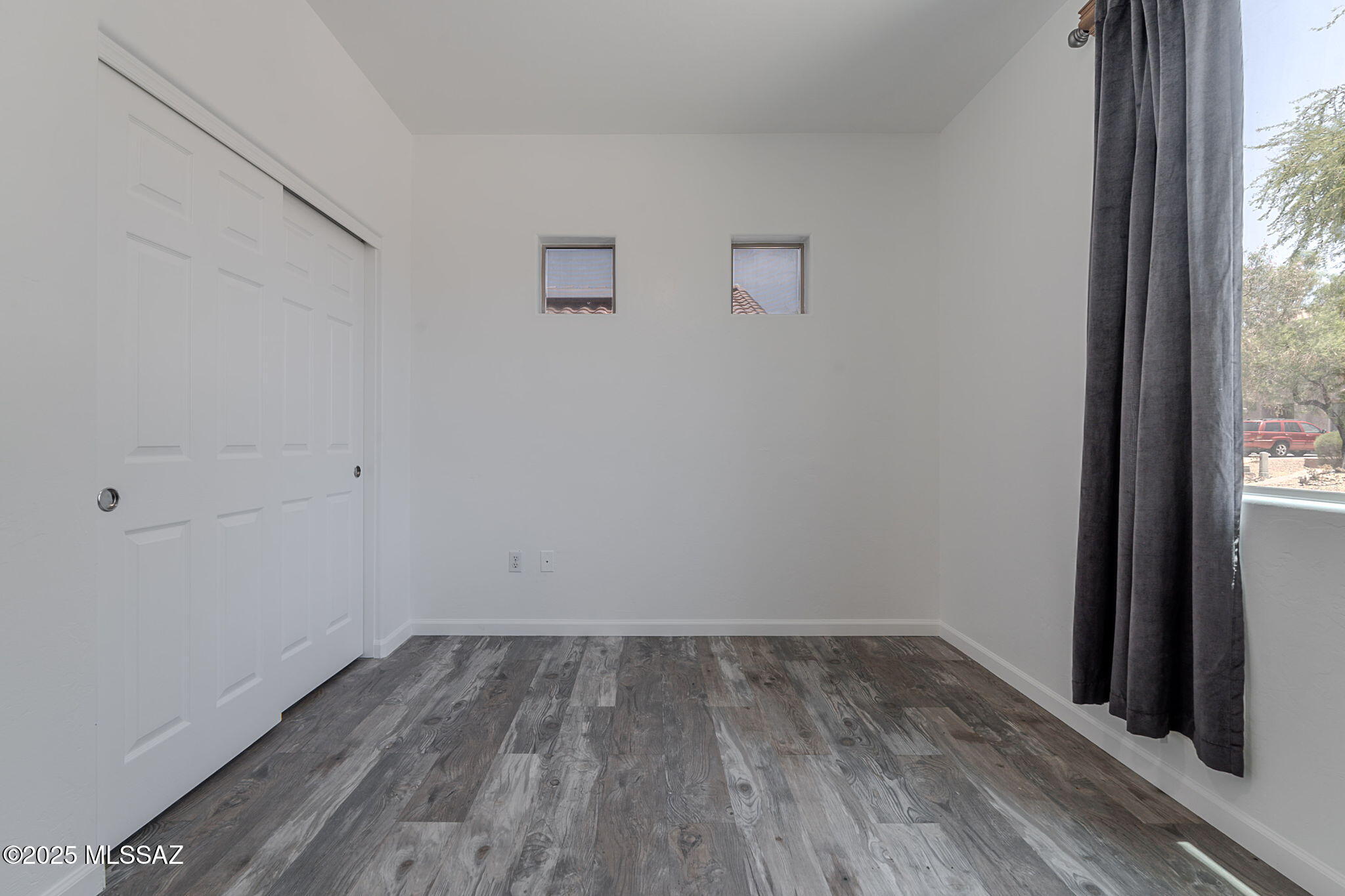 Sierra Morado Unit 2 West - Residential