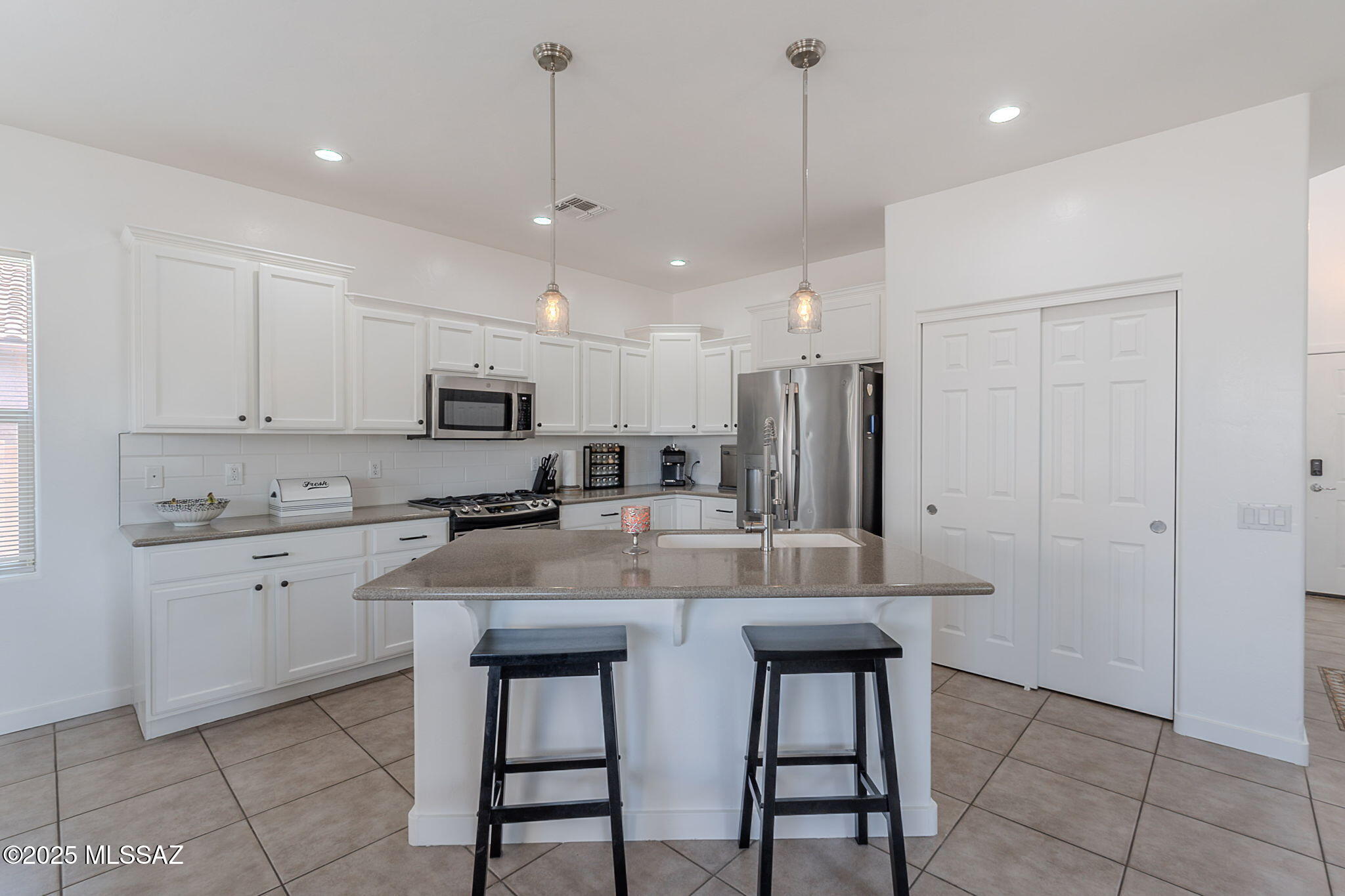 Sierra Morado Unit 2 West - Residential