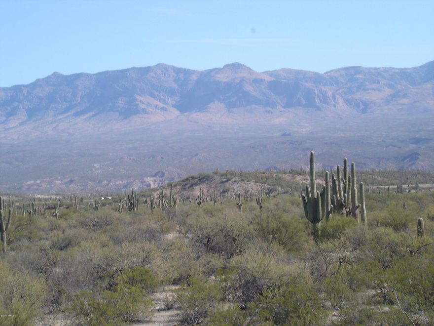 Off of Memorial Highway east of Campo Bonito. Not far off the road, 25 acres of private area, no traffic, remote, but east to get to for your private use, camping, ranching, farming or just quietness. High desert growth, with abundant wildlife. Year round temps for family and friends to enjoy away from it all. Plenty of room for hiking, camping, off road vehicles, RV's, etc. Multiple building sites for stick built or manufactured home. GREAT PROPERTY AT A GREAT PRICE FOR 25 ACRES.