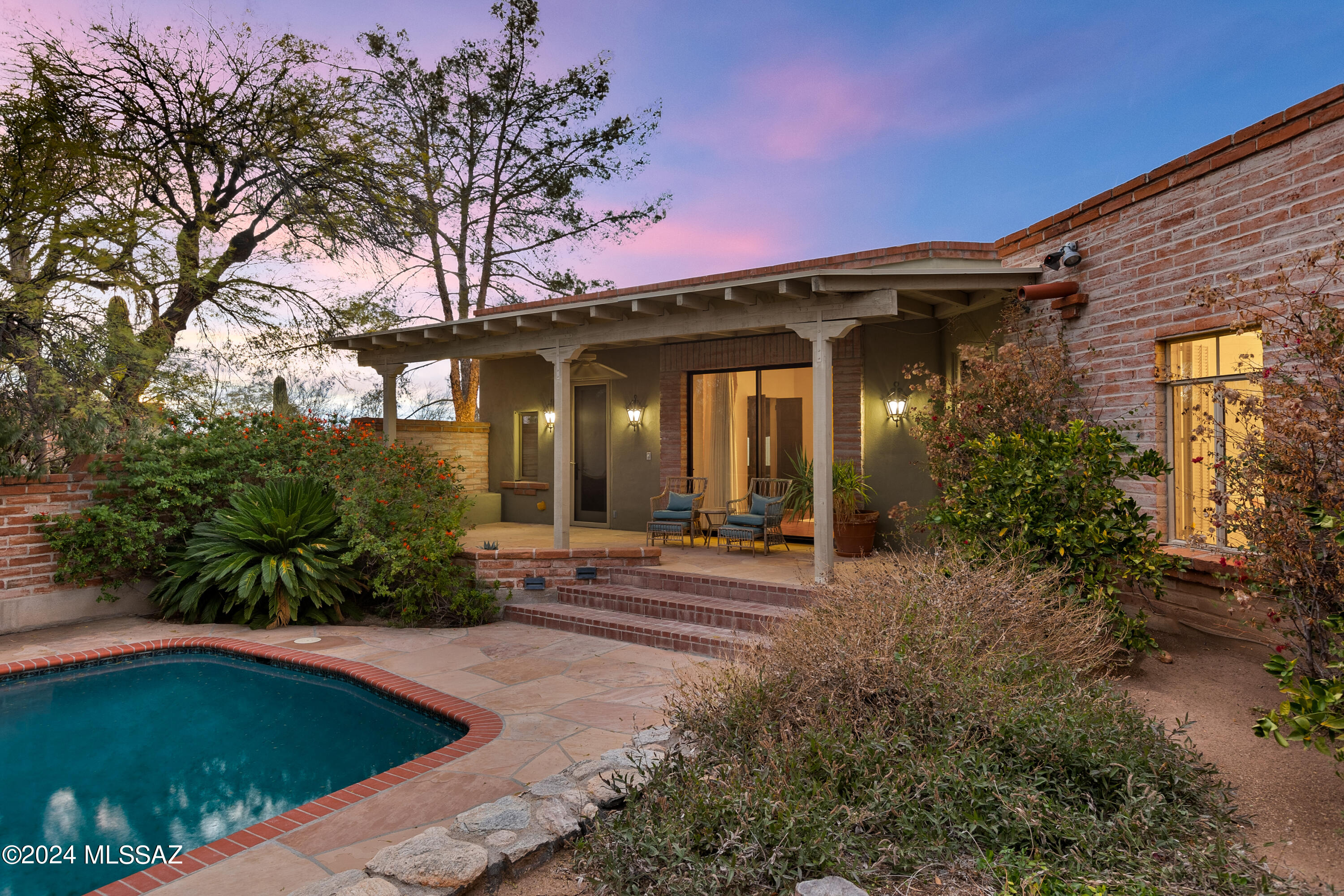 Catalina Foothills Estates NO. 7 (44-120) - Residential
