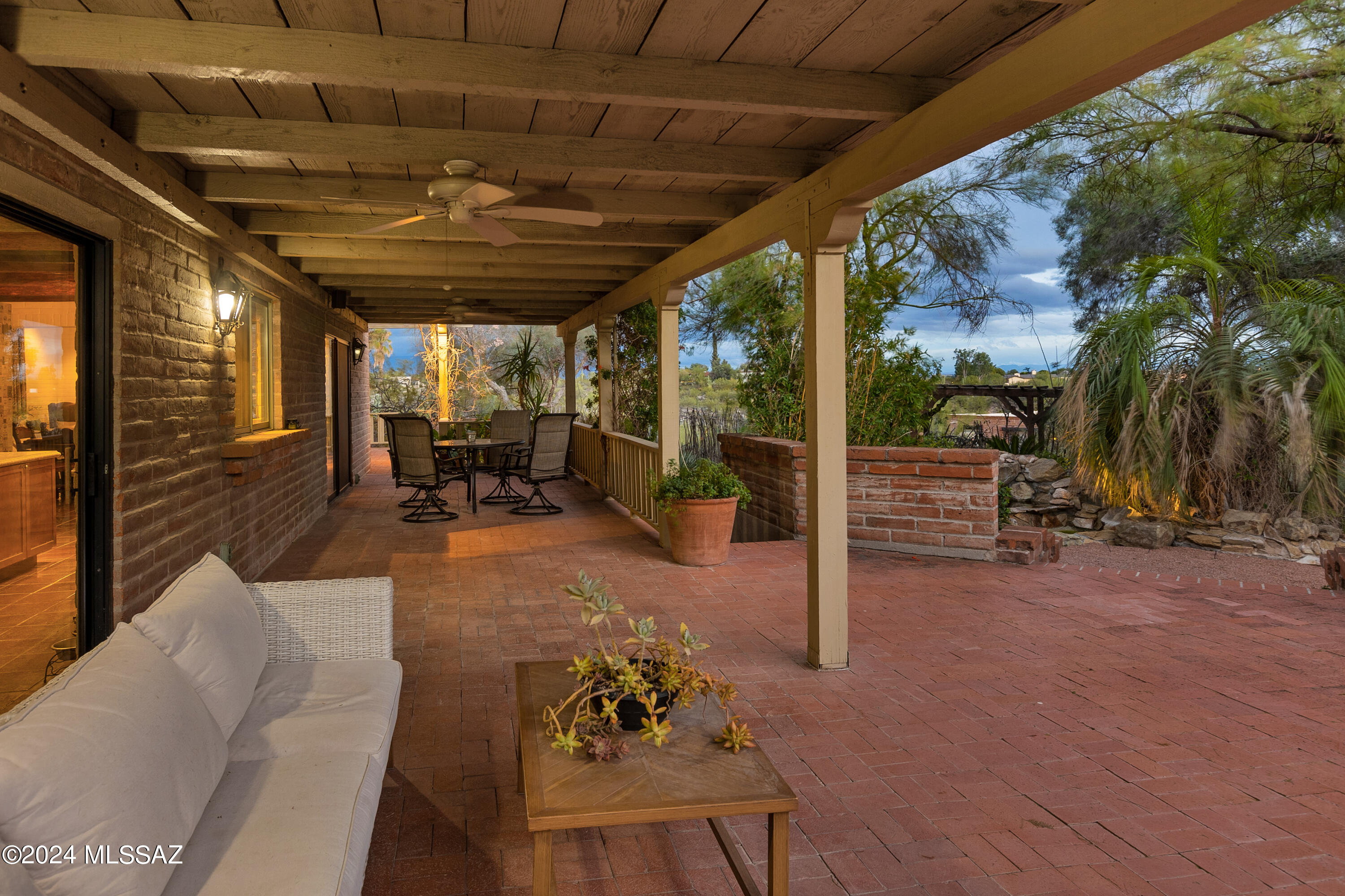 Catalina Foothills Estates NO. 7 (44-120) - Residential