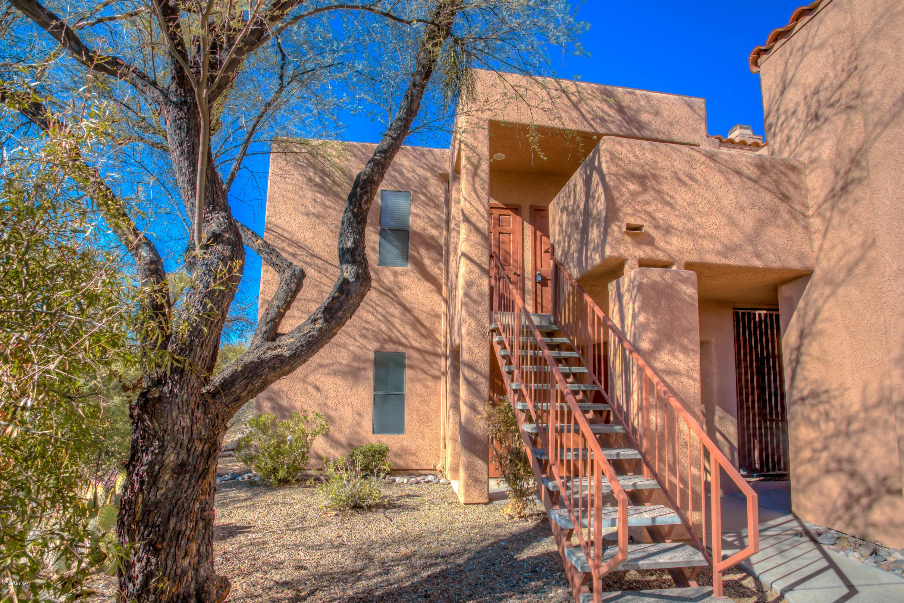 Ventana Vista Condominiums - Residential