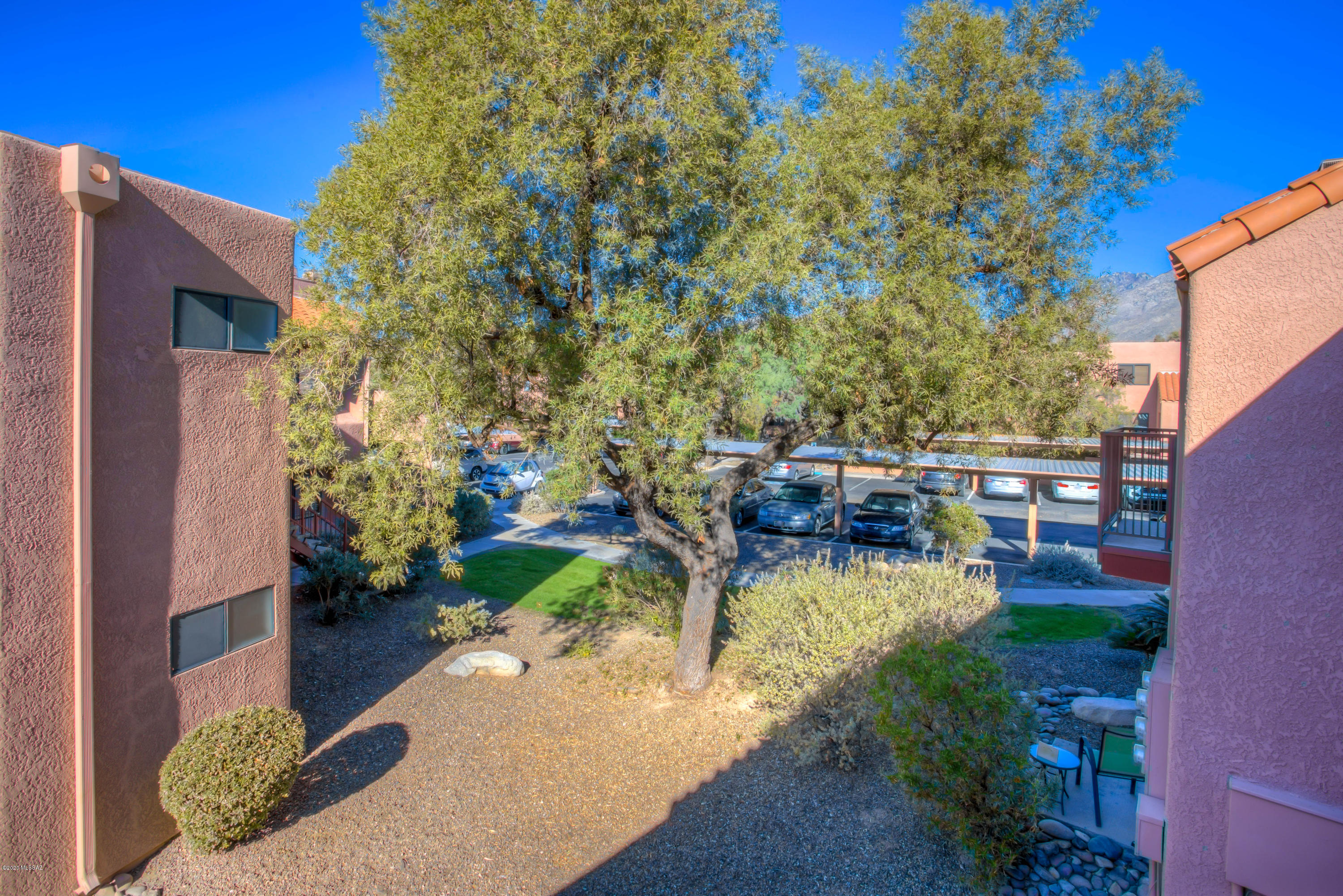 Ventana Vista Condominiums - Residential