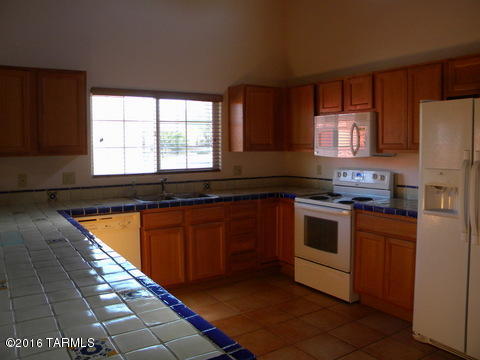 Civano 1 (166-527) - Residential Lease