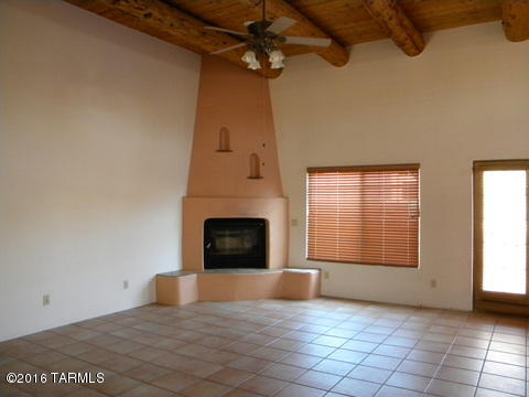 Civano 1 (166-527) - Residential Lease