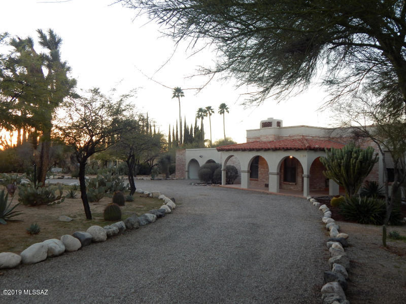 Casa Roma Est - Residential