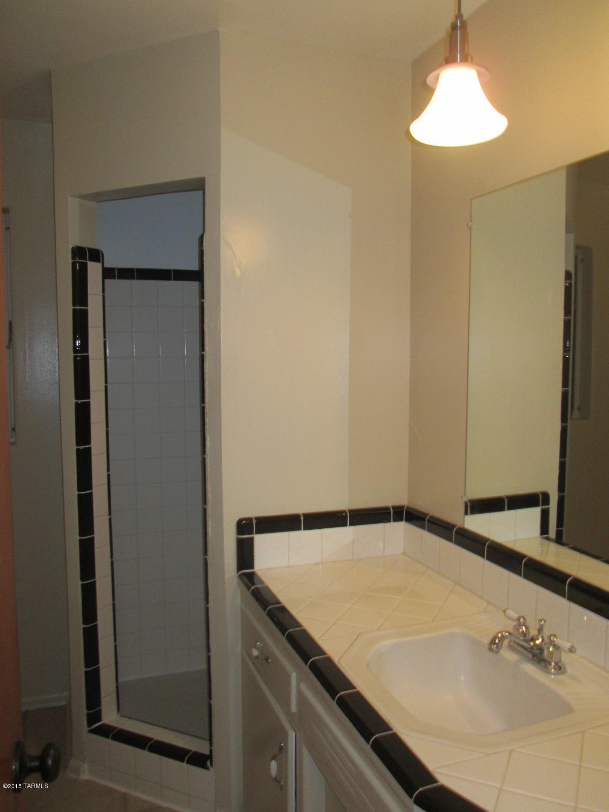 Tucson, Arizona 85705, United States, 3 Bedrooms Bedrooms, ,2 BathroomsBathrooms,Residential,Pending,18350