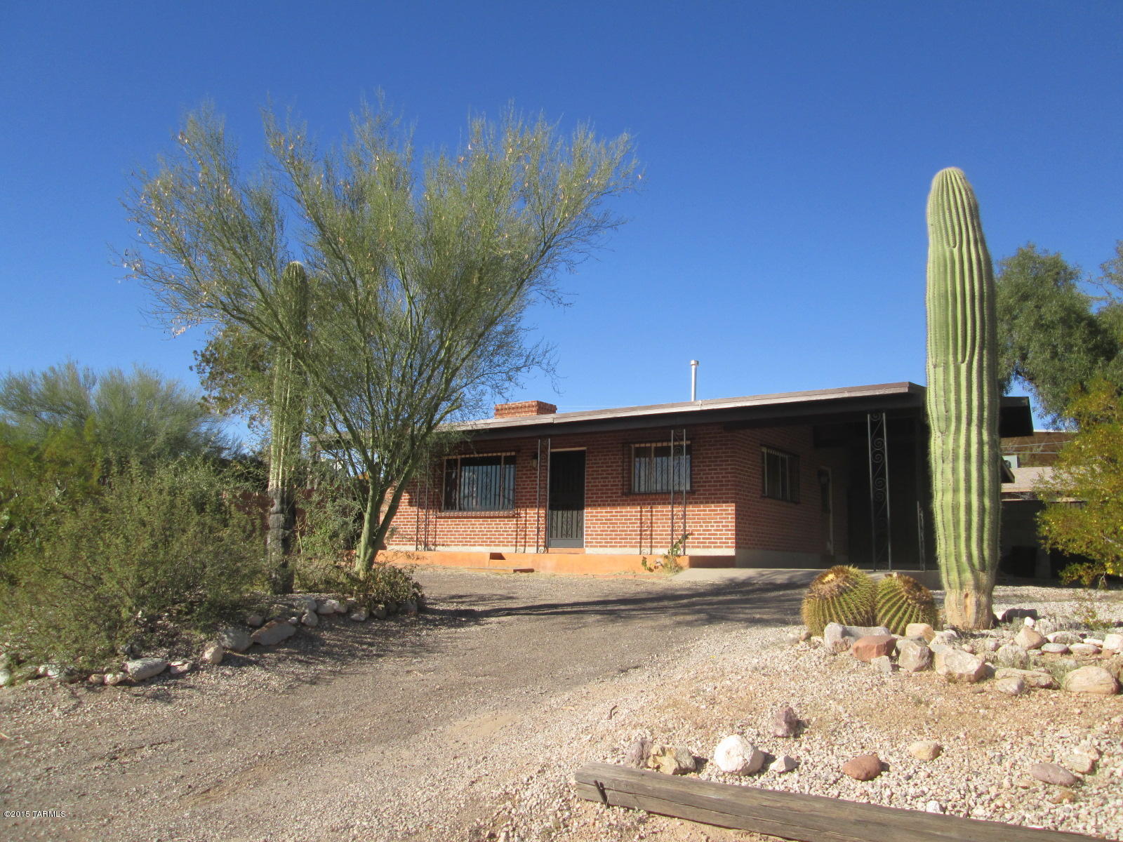 Tucson, Arizona 85705, United States, 3 Bedrooms Bedrooms, ,2 BathroomsBathrooms,Residential,Pending,18350