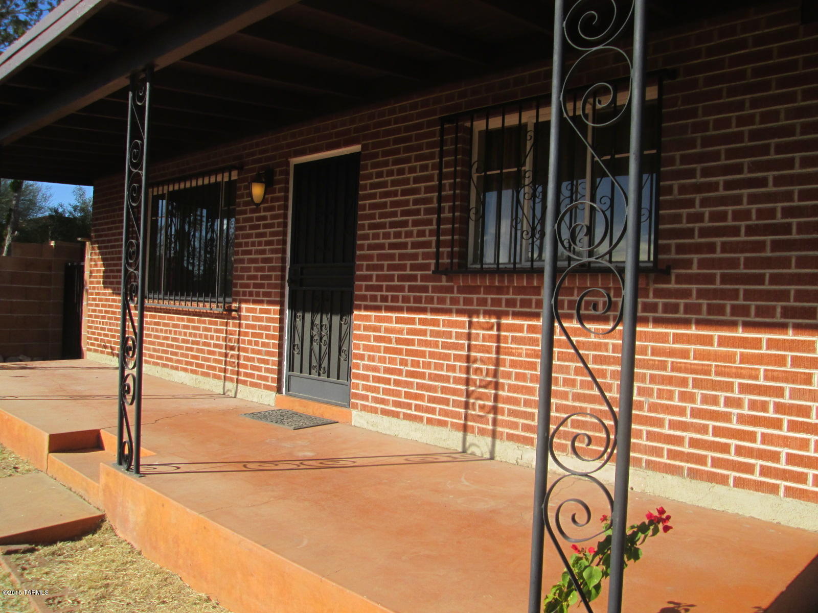 Tucson, Arizona 85705, United States, 3 Bedrooms Bedrooms, ,2 BathroomsBathrooms,Residential,Pending,18350