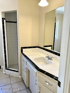 Tucson, Arizona 85705, United States, 3 Bedrooms Bedrooms, ,2 BathroomsBathrooms,Residential,Pending,18350