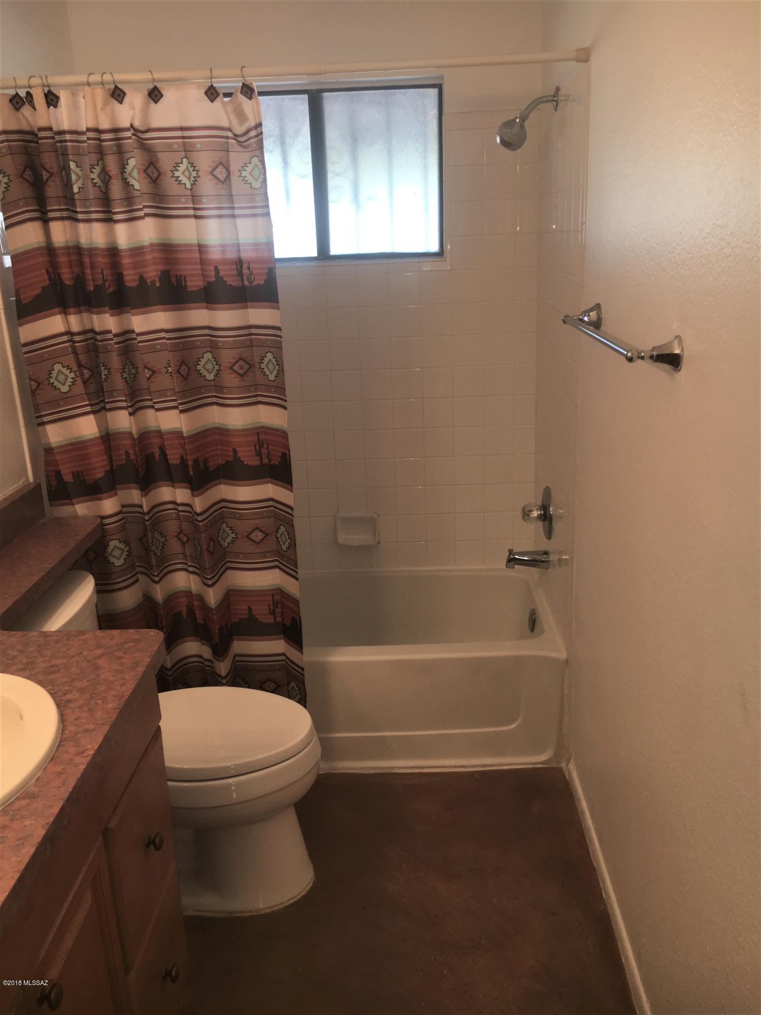 Heritage Hills II (1-221) - Residential Lease