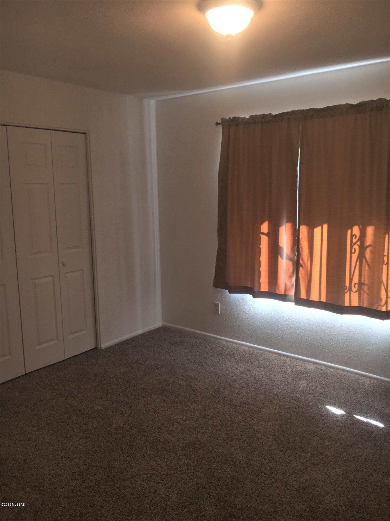 Heritage Hills II (1-221) - Residential Lease
